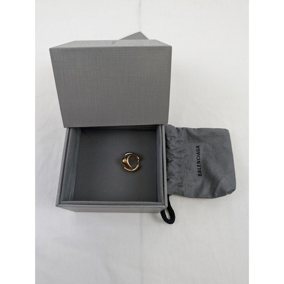 Balenciaga o1rshd1 Size: OS / Double B Ring in Gold Size ONE SIZE - 16 Thumbnail