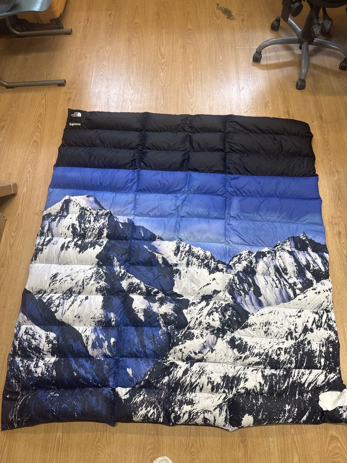 Supreme × The North Face BRAND NEW* Supreme®/The North Face