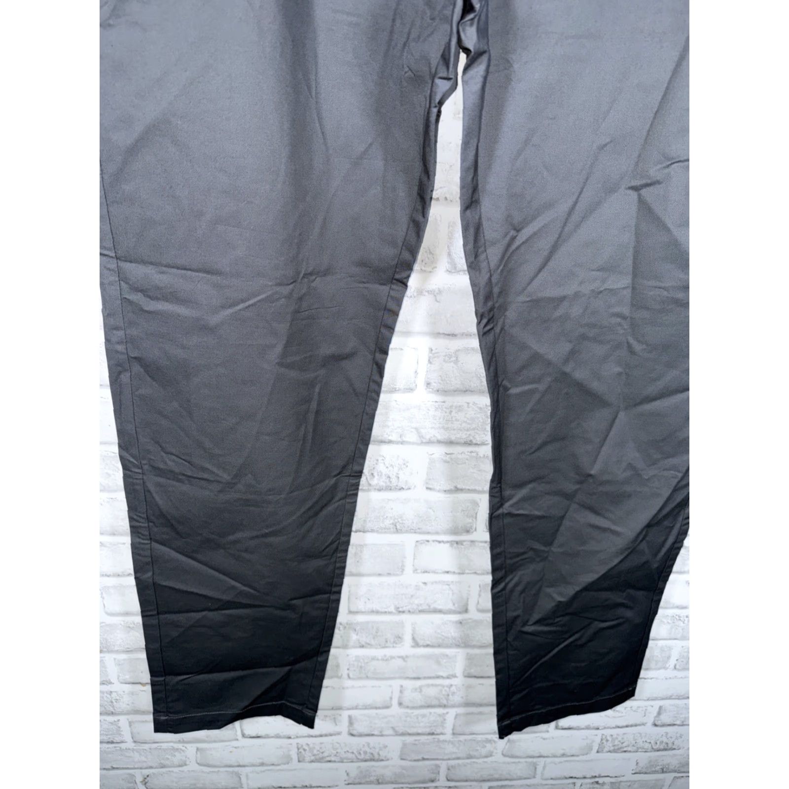 Vintage NWT Linksoul Charcoal Chino Golf Pants Mens 40R 33 Inseam Gray Regular 40 Mens Pants Chino Golf Size US 40 / EU 56 - 5 Thumbnail
