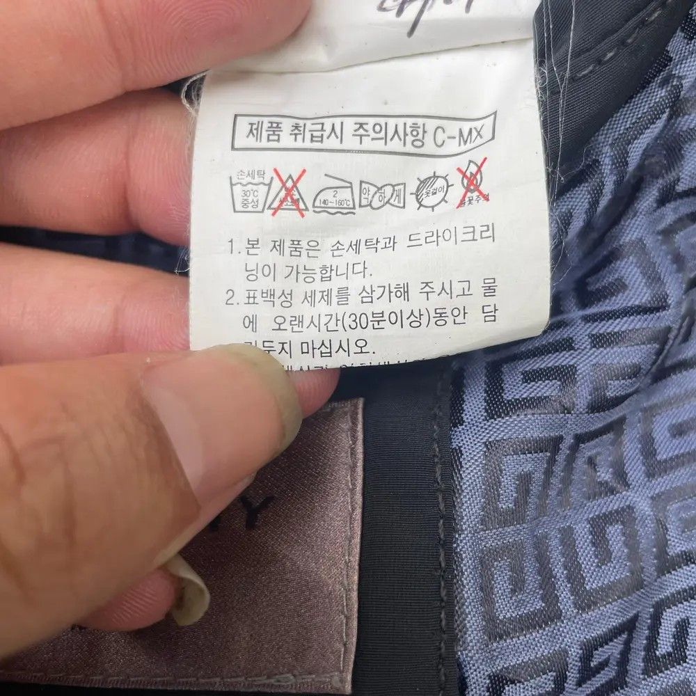 Givenchy × Vintage Vintage Givenchy Men Long Coats Size US XL / EU 56 / 4 - 12 Thumbnail