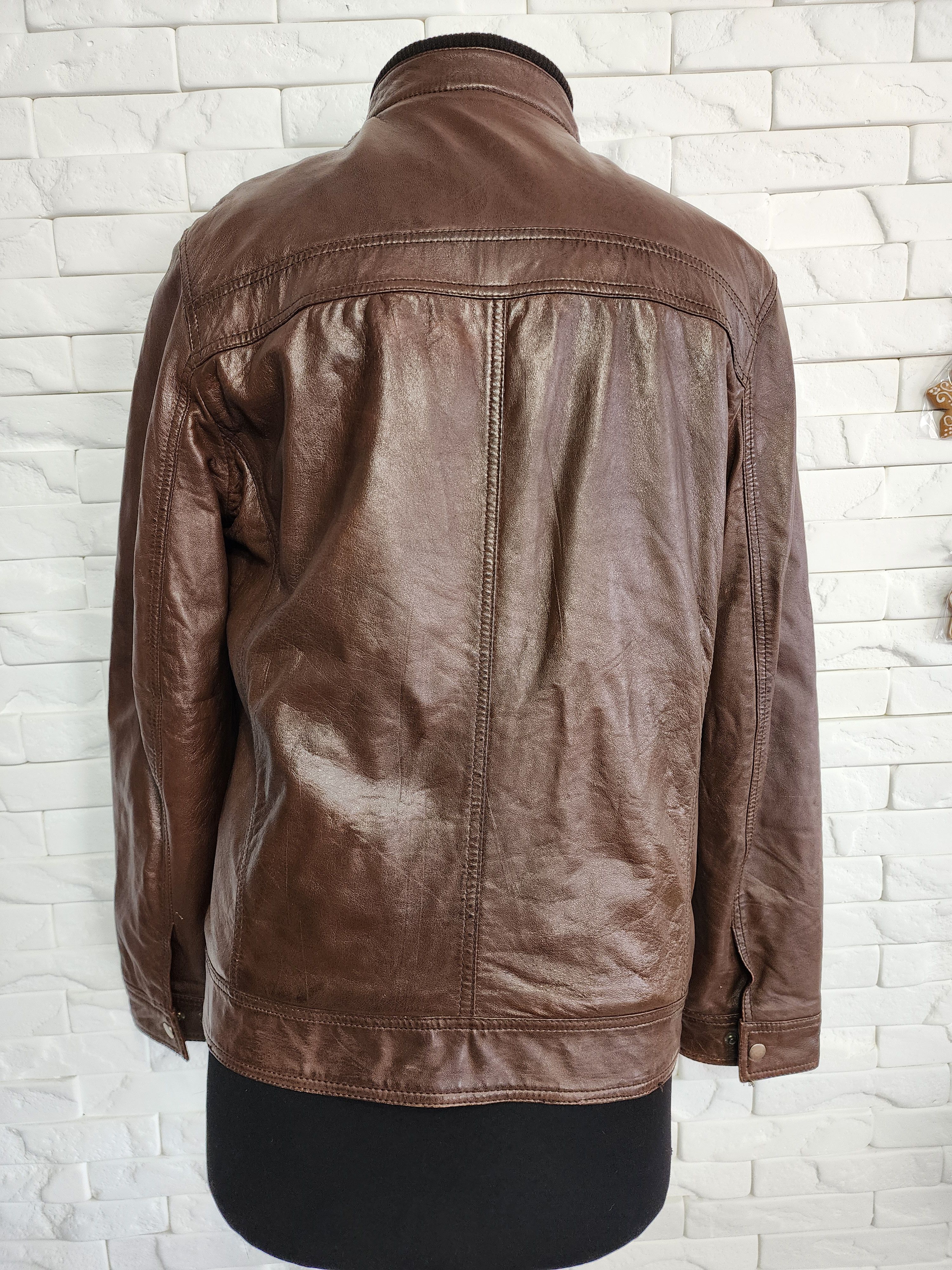 Other Men's Brown Genuine Leather Jacket: Zip Pockets Size US M / EU 48-50 / 2 - 4 Thumbnail