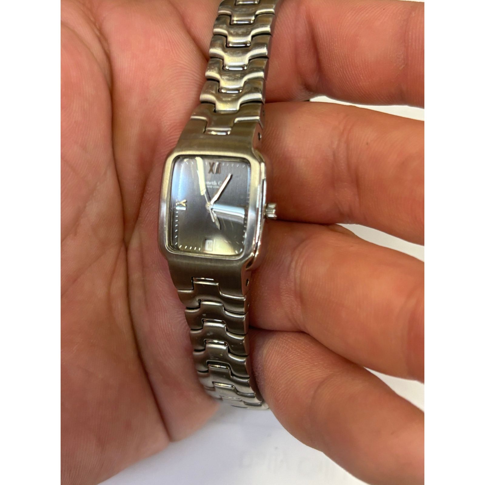 Kenneth Cole Kenneth Cole Silver Tone Womens Watch! New Battery! Size ONE SIZE - 4 Thumbnail