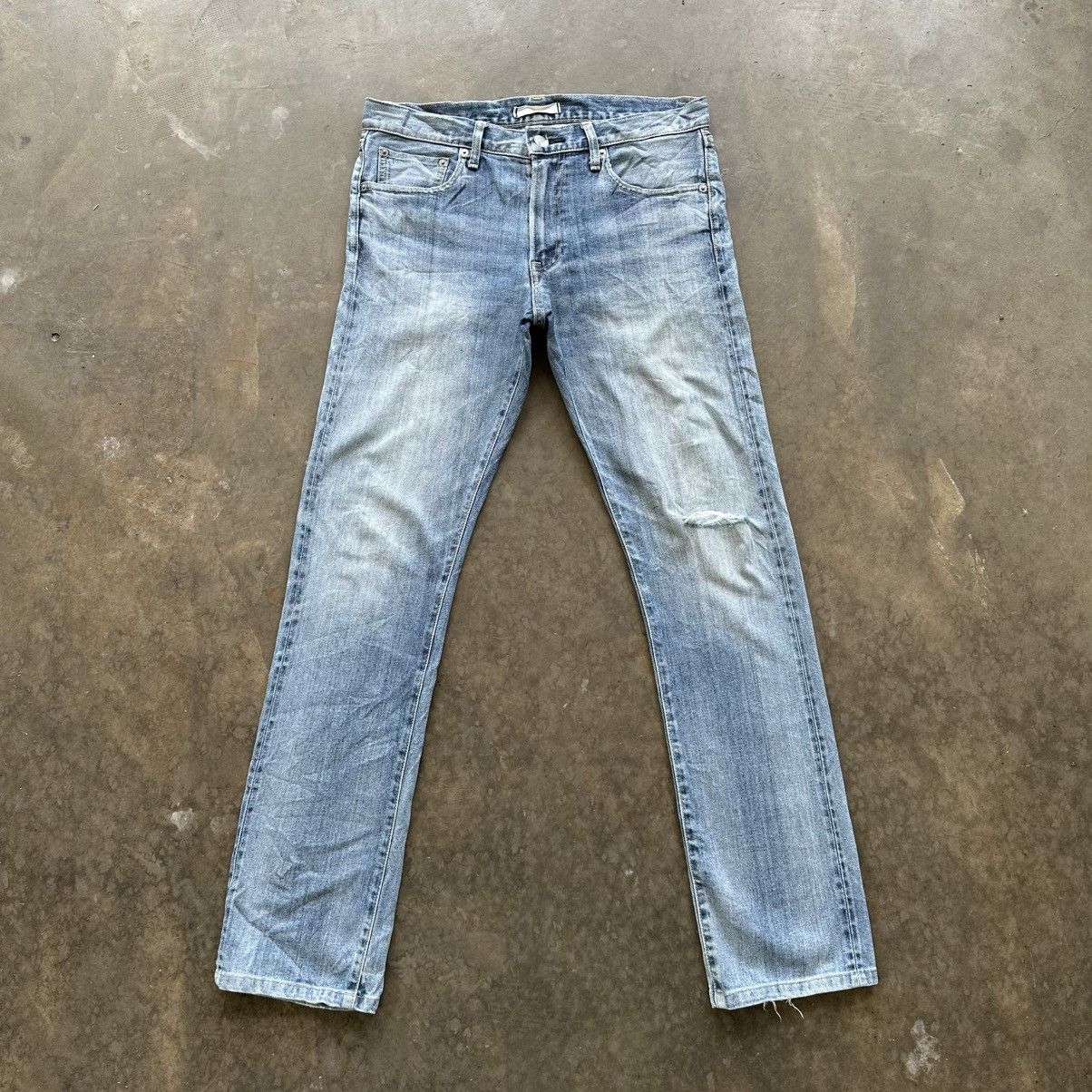 Japanese Brand Vintage Japanese Faded Distressed Denim Jean Pant W33 Size US 33 - 1 Thumbnail