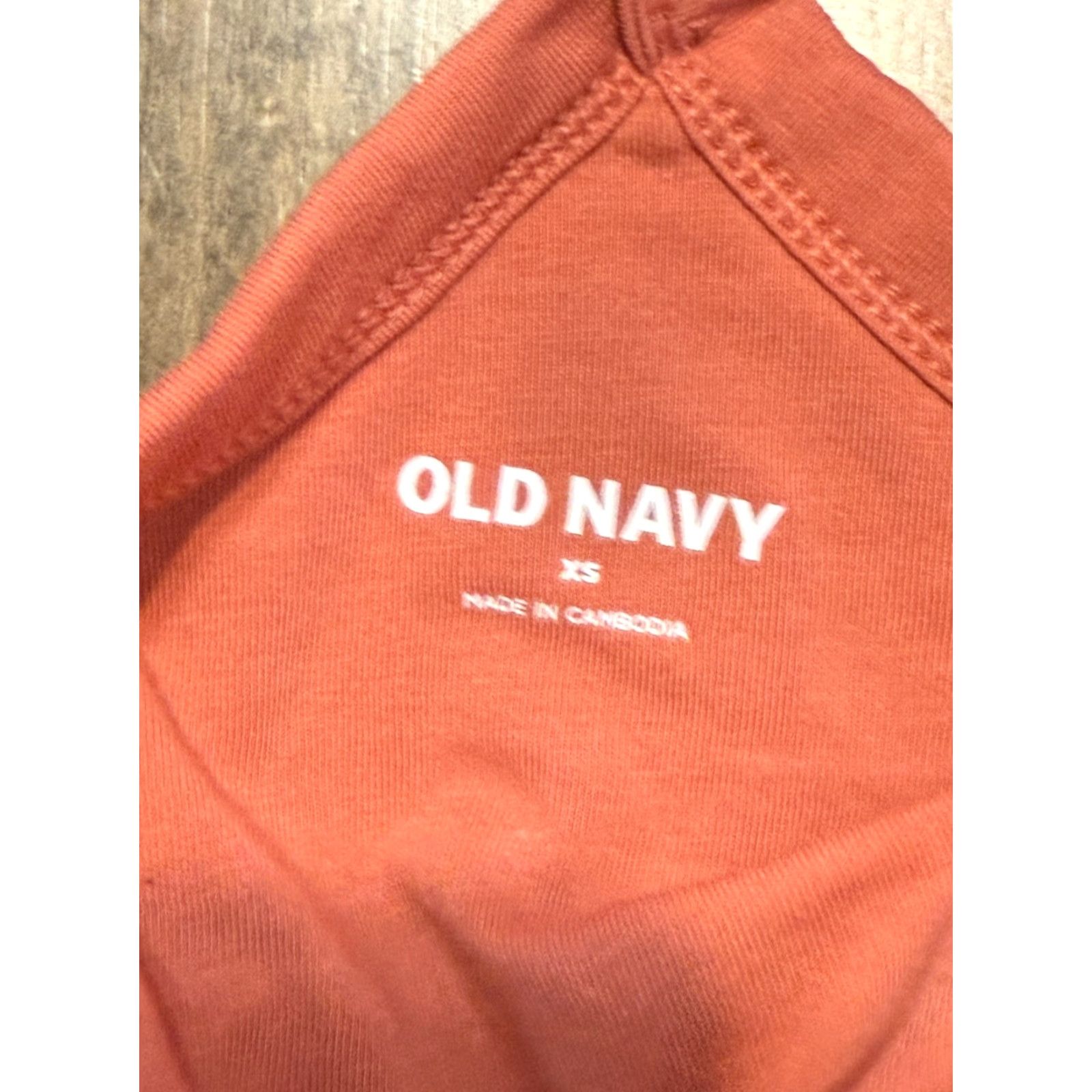 Old Navy Old Navy Tank Top Women's XS Orange Built in Bra Athletic Tank NWT Size XS / US 0-2 / IT 36-38 - 5 Thumbnail
