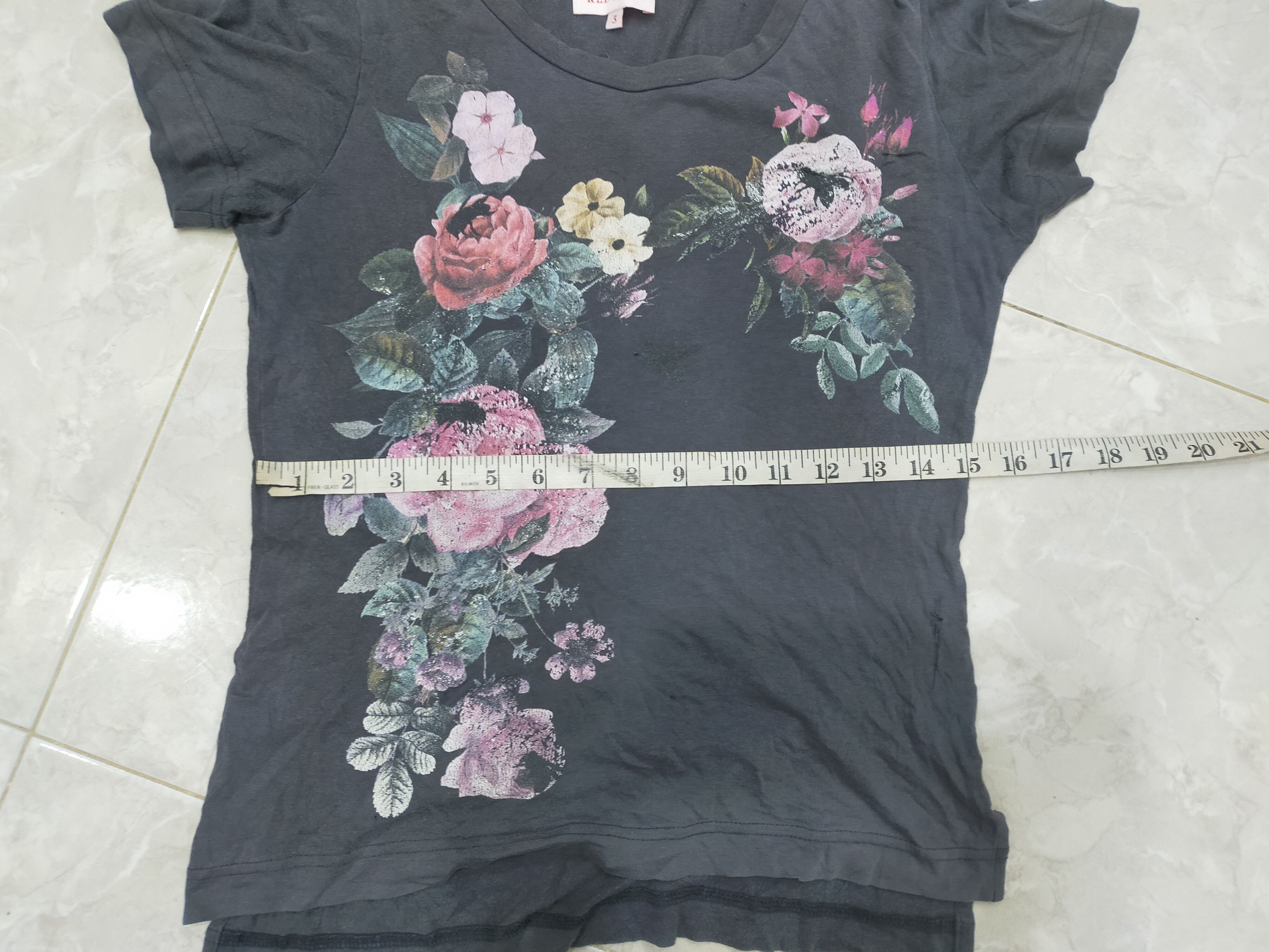 Designer × Vintage × Vivienne Westwood Vintage Vivienne Westwood Distressed Tee Size S / US 4 / IT 40 - 14 Thumbnail