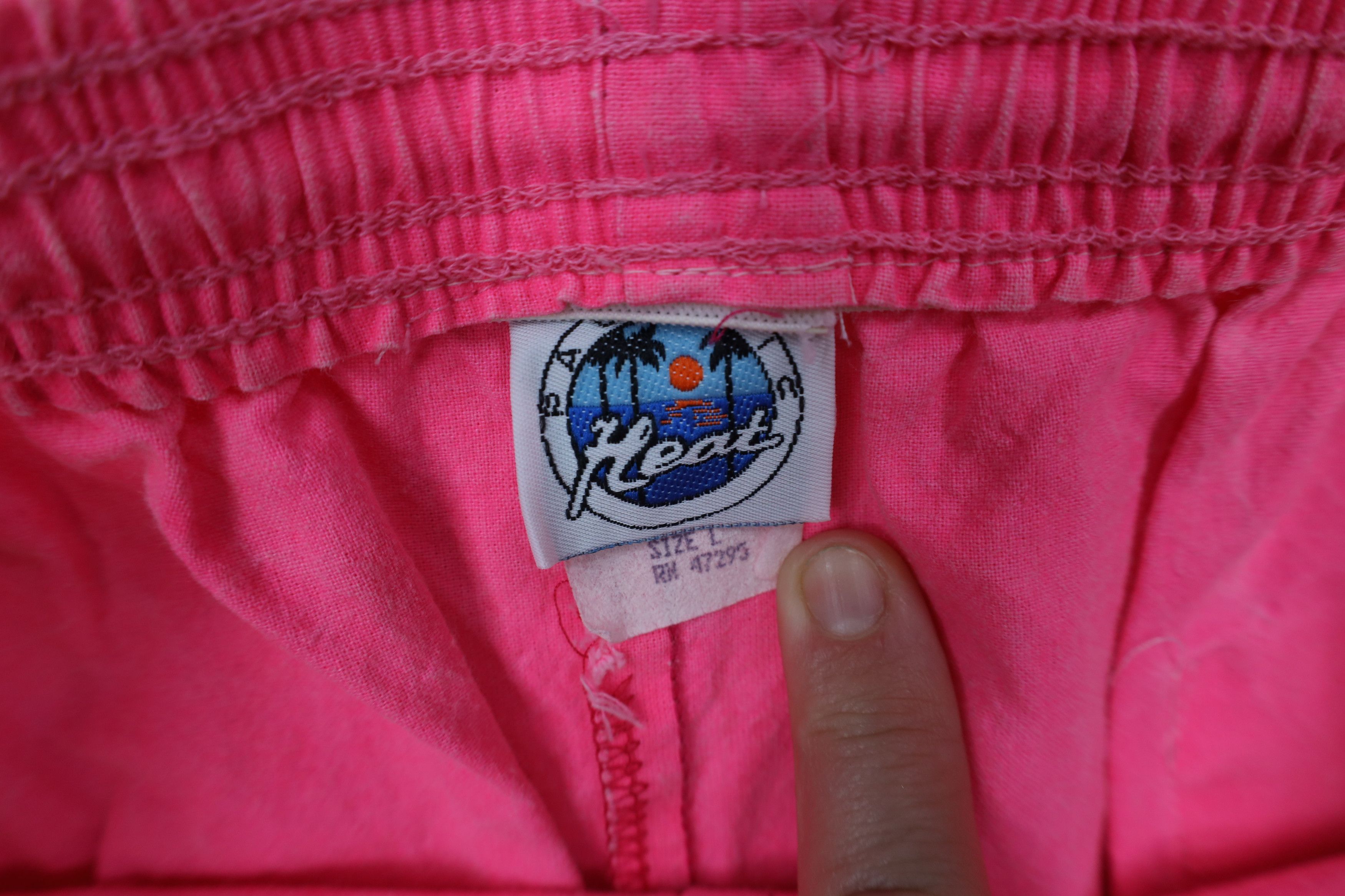 Vintage Vintage 80s 90s Streetwear Surf Skateboard Shorts Capris USA Size US 34 / EU 50 - 5 Thumbnail