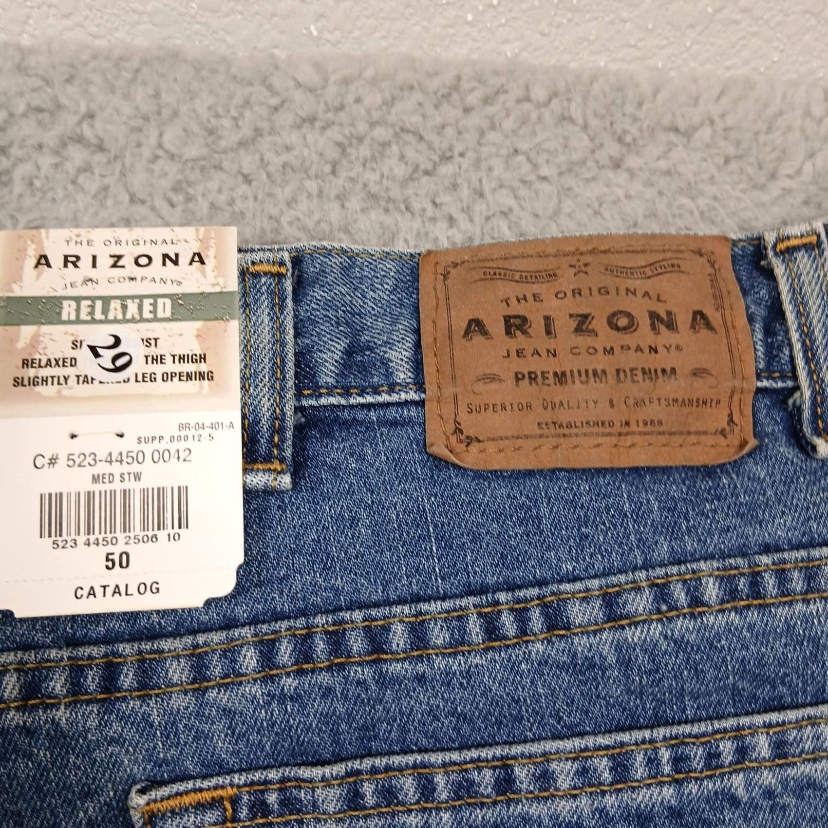 Vintage Arizona Jean Company Jeans Mens 50 Blue Relaxed Medium Wash Denim 523-4450 Size US 34 / EU 50 - 4 Thumbnail