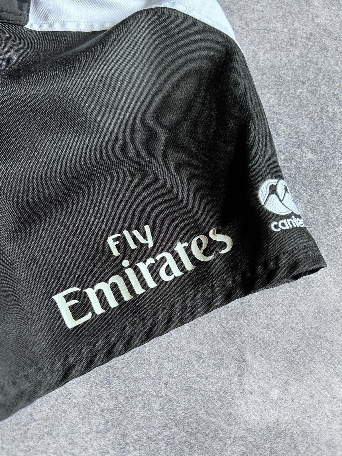 Canterbury of New Zealand × Rugby Ralph Lauren × Vintage Vintage Canterbury World Rugby Cup Fly Emirates Size US 32 / EU 48 - 6 Thumbnail