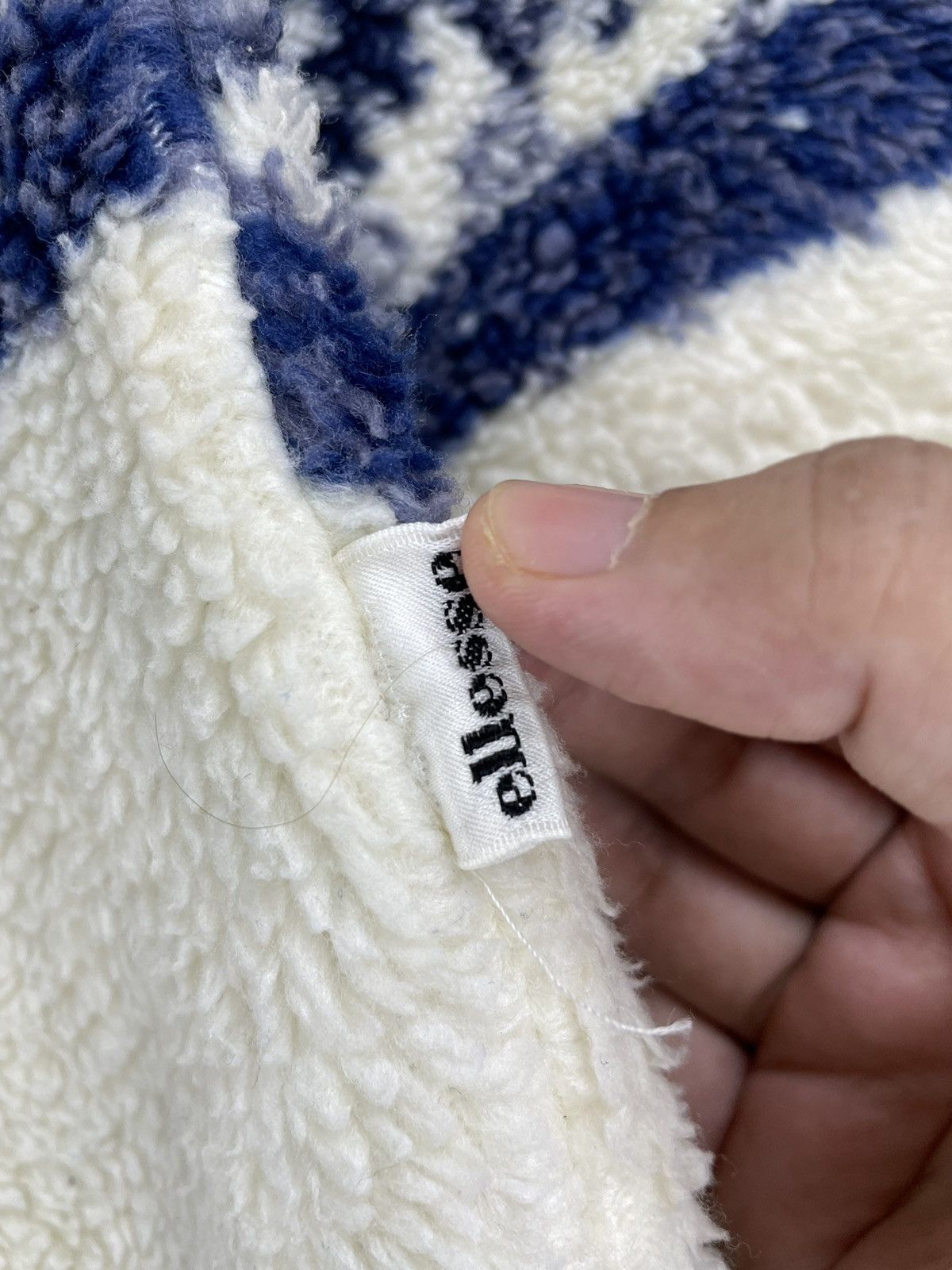 Ellesse × Vintage Vintage Ellesse Italy Navajo Motif Fleece Sweater Size US L / EU 52-54 / 3 - 5 Thumbnail