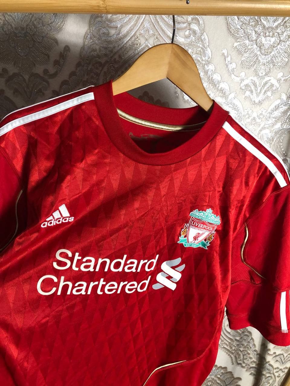 Adidas VINTAGE ADIDAS FC LIVERPOOL ENGLAND SOCCER JERSEY RETRO Y2K Size US L / EU 52-54 / 3 - 2 Thumbnail