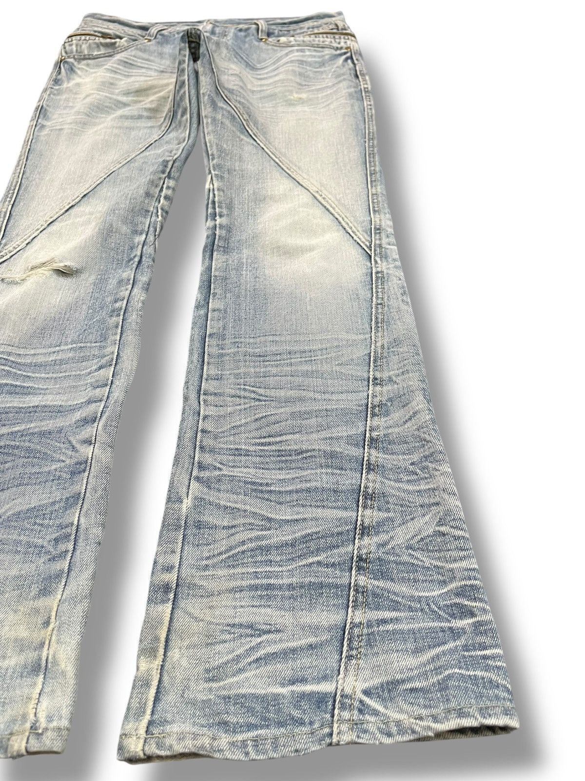 Le Grande Bleu (L.G.B.) × Michel Klein Vintage Michel Klein Flare Grunge Denim Size US 31 - 6 Thumbnail