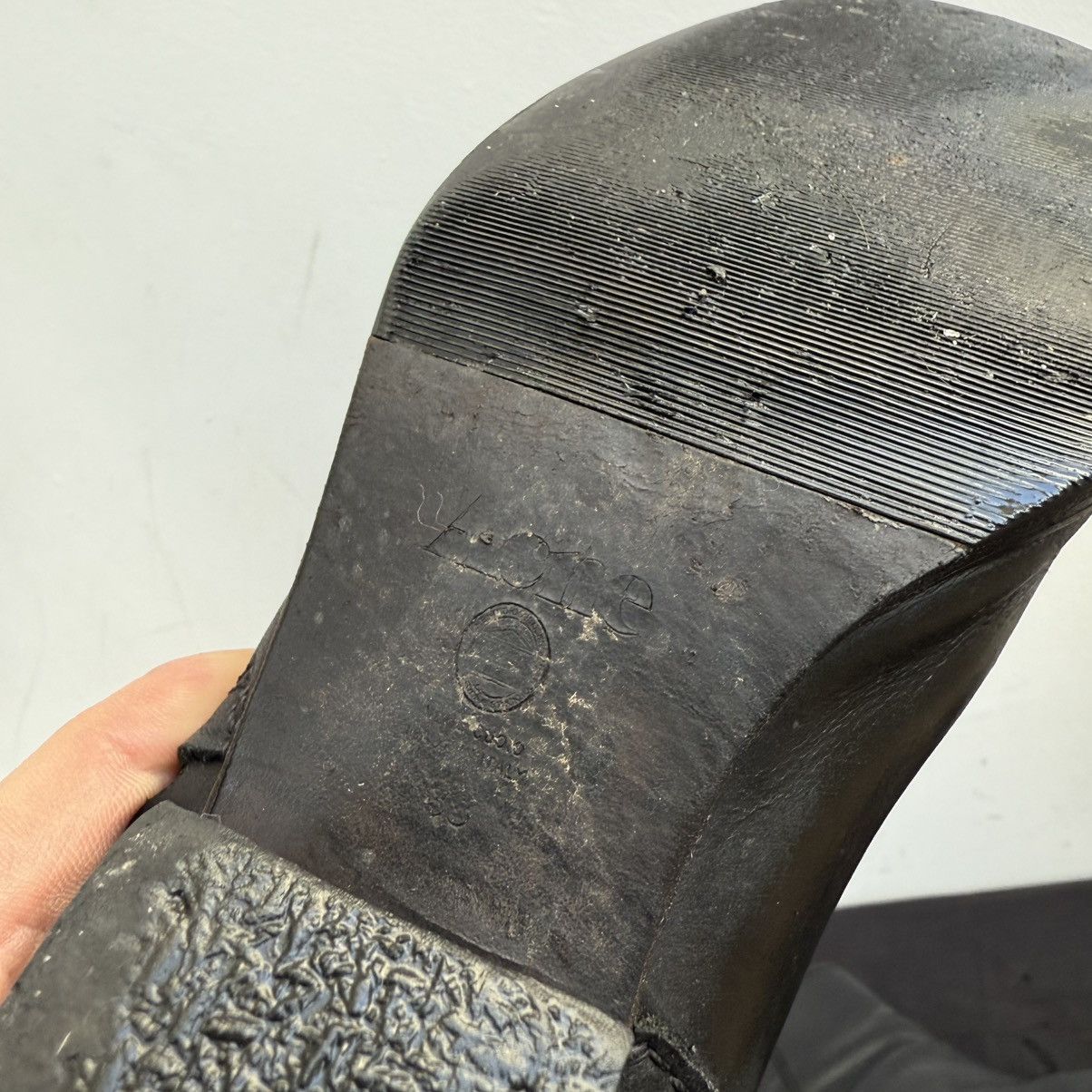 Acne Studios Acne Studios Ankle Leather Boots Size US 8 / IT 38 - 9 Thumbnail