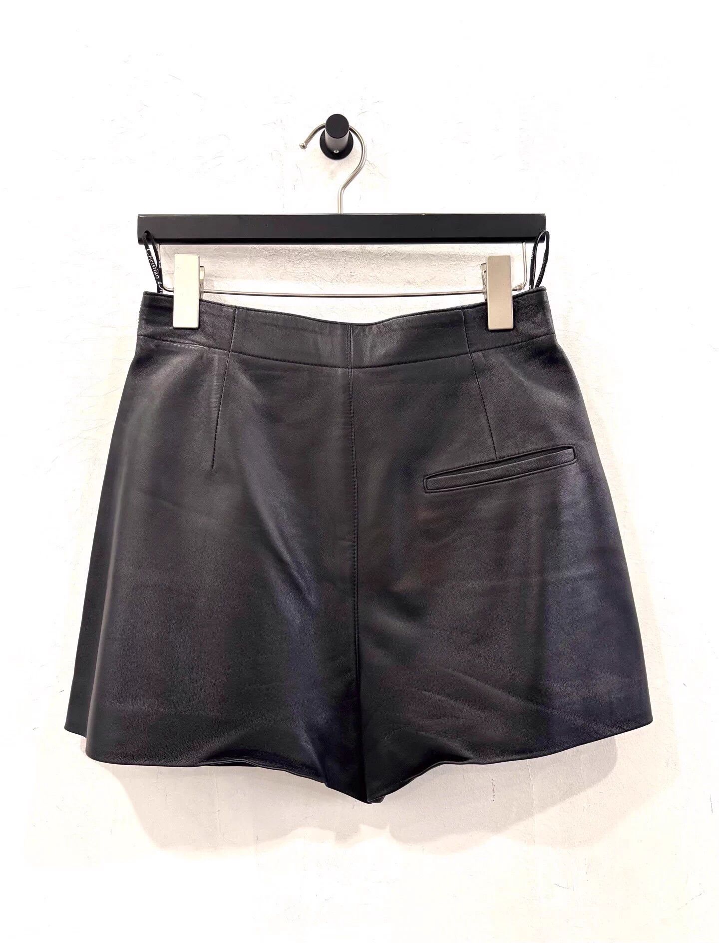 Dior Dior gold CD buckle women's black leather skirt Size 26" / US 2 / IT 38 - 3 Thumbnail