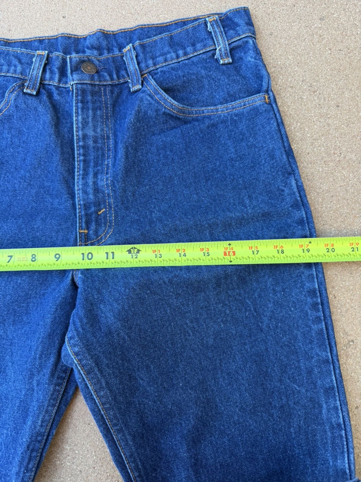 Levi's Vtg 80’s Levi’s 646 Orange Tab Bellbottom Flare Jeans 31x31 Size US 31 - 12 Thumbnail