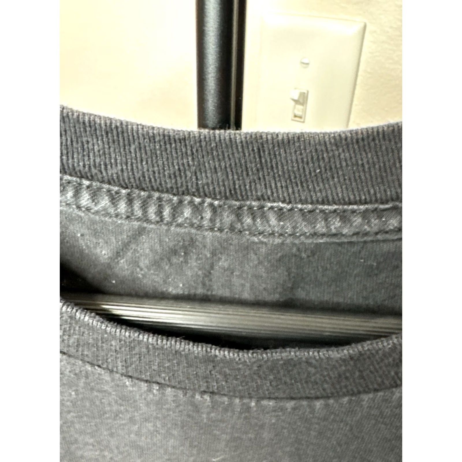 Gildan Joy Division Shirt Black L Crew Neck Short Sleeve T-Shirt Band Graphic Print 2020s Mens Gildan Unknown Pleasures Size US L / EU 52-54 / 3 - 6 Thumbnail