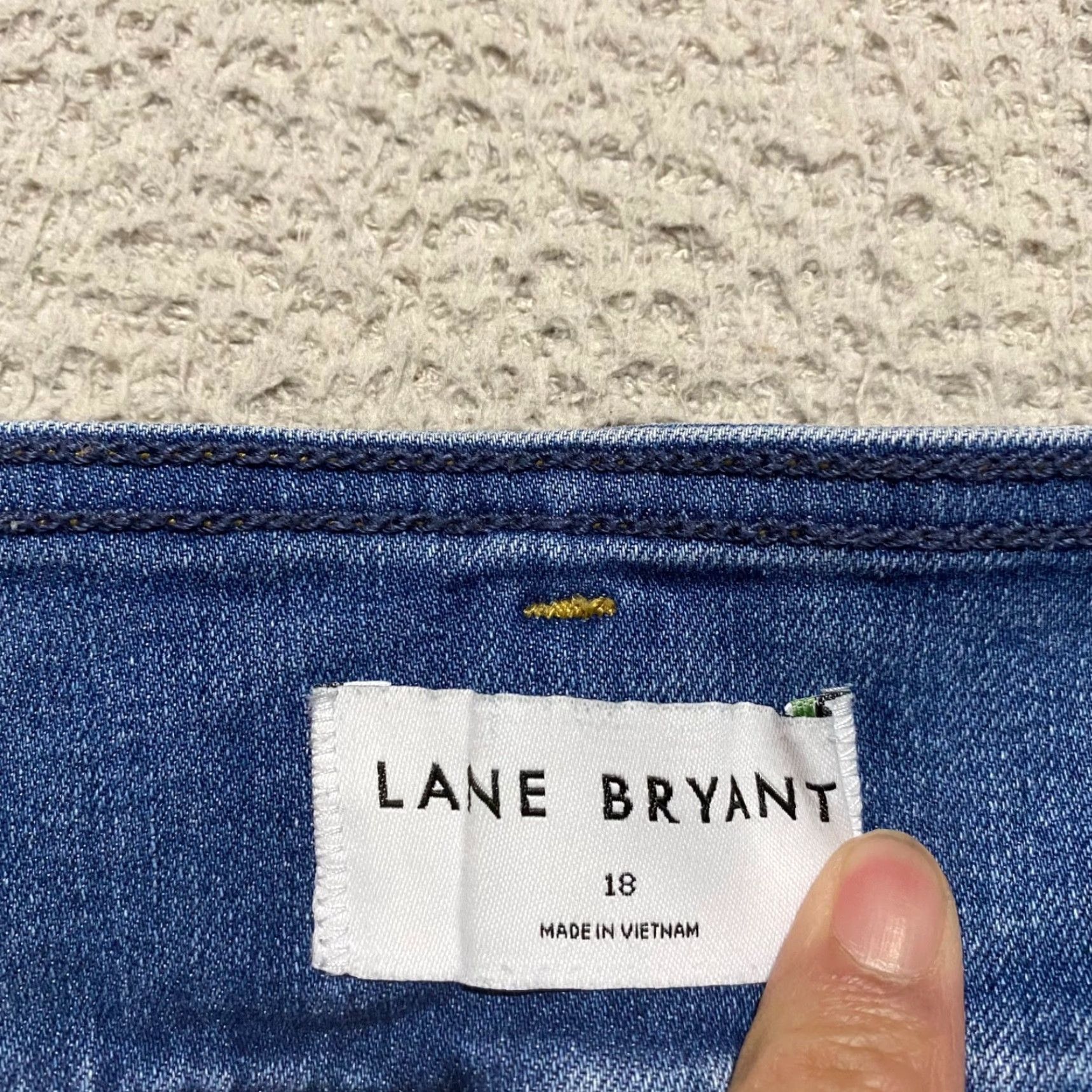 Vintage Lane Bryant Jeans 18W Plus Capri Blue Denim High Rise Distressed Size 40" / US 18 - 3 Thumbnail