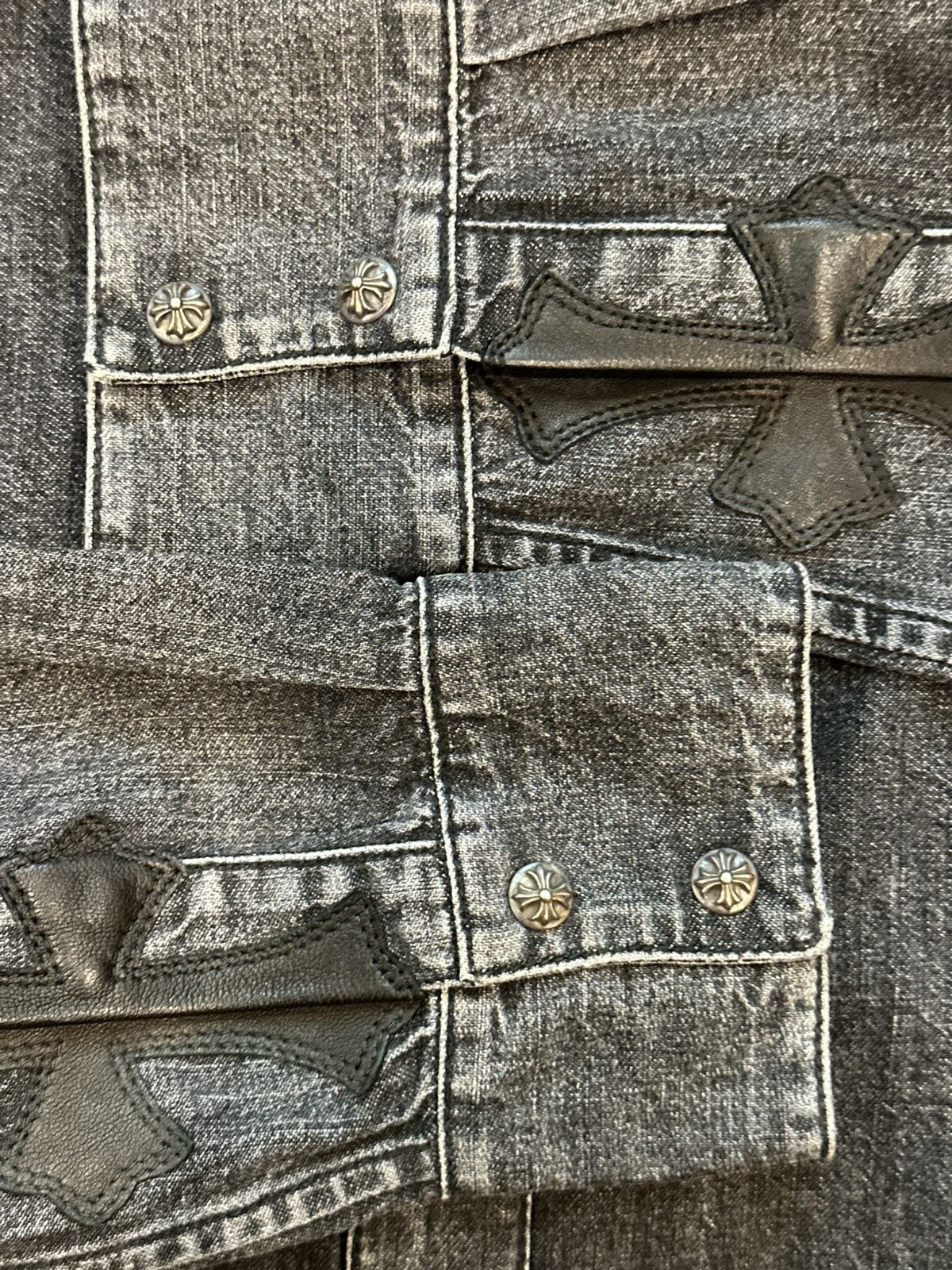 Chrome Hearts Chrome Hearts Long sleeve black denim shirt Size US S / EU 44-46 / 1 - 5 Thumbnail