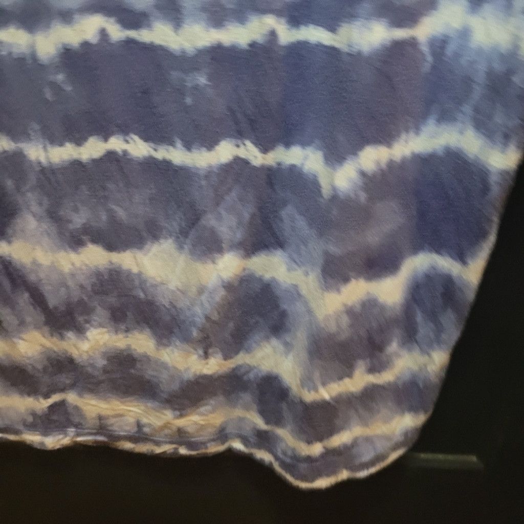 Koolaburra Koolaburra, tye-dye womens tee shirt, xs, euc Size XS / US 0-2 / IT 36-38 - 6 Thumbnail