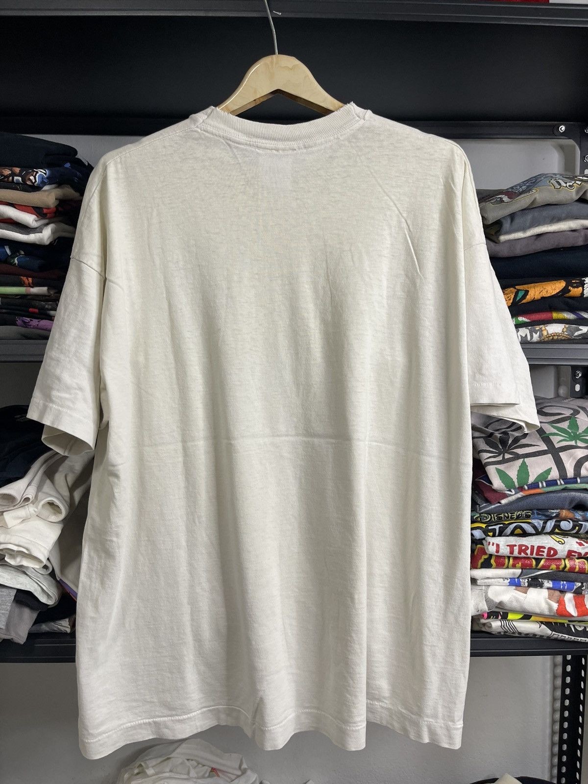 Vintage Vintage 90s Philips Cassettes & Accessories Abstract Art Tee Size US XXL / EU 58 / 5 - 2 Thumbnail