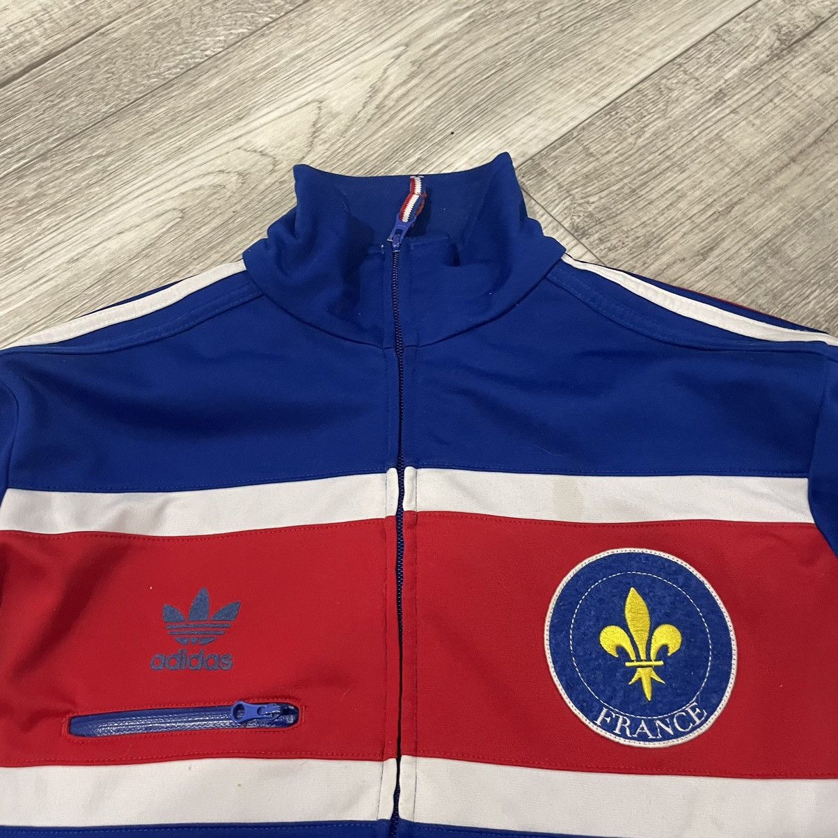 Adidas Rare France Adidas Vintage track Jacket olympic jersey 10 Size US XS / EU 42 / 0 - 3 Thumbnail