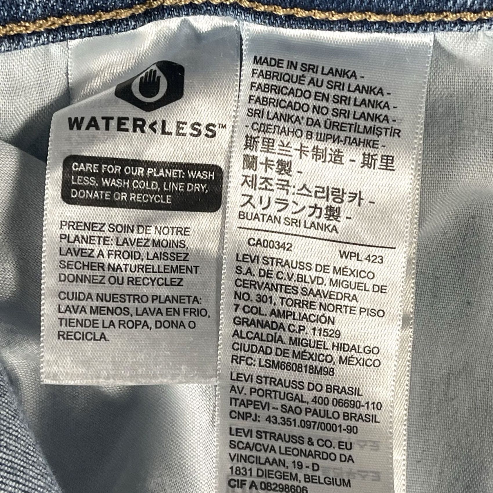 Levi's Levi'S Silver Tab Jeans Women 32x27 Blue High Rise Mom Jean Tapered Medium Wash Size 24" / US 00 / IT 34 - 6 Thumbnail
