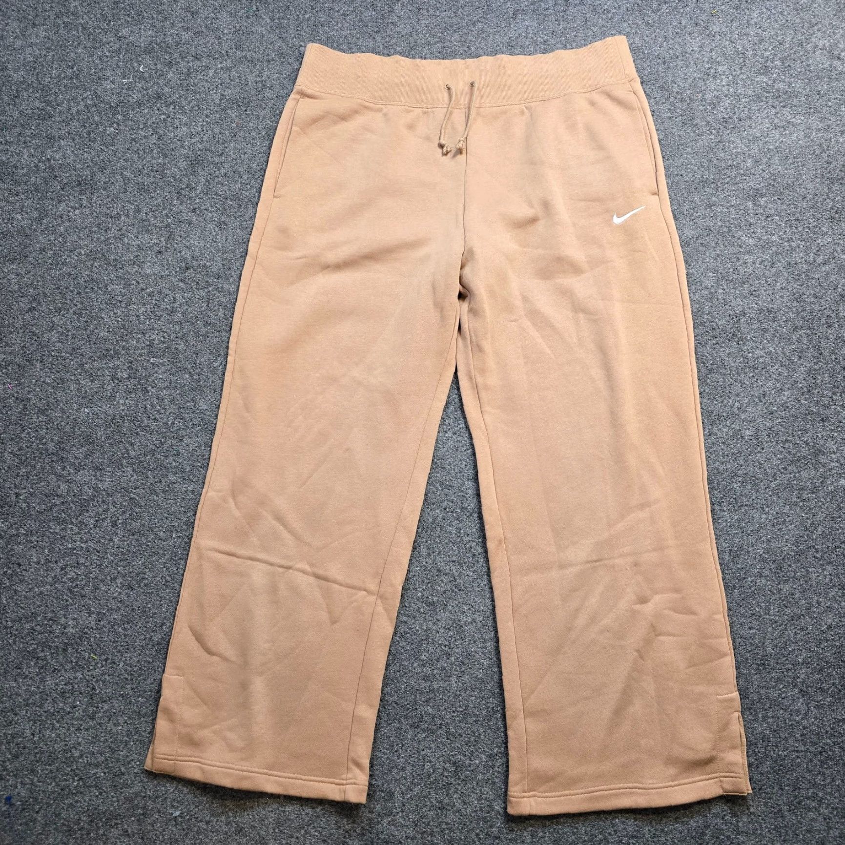 Nike Nike Pants Sweatpants Womens 2XL Beige Phoenix Fleece Pull On Lounge Casual Wide-Leg Pockets Size 40" / US 18 - 2 Thumbnail