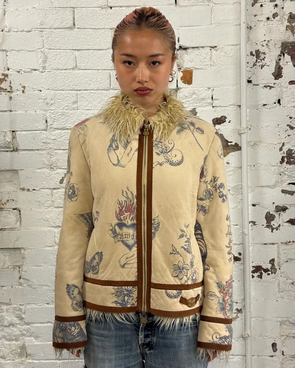 Roberto Cavalli AW2003 Roberto Cavalli Beige Tattoo Hearth Fur-Collar Jacket Size M / US 6-8 / IT 42-44 - 2 Thumbnail