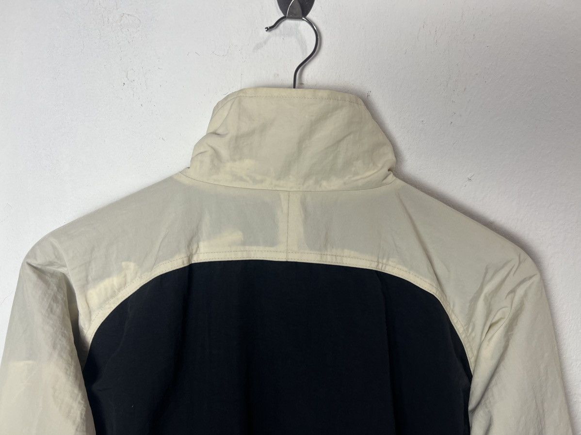 Quiksilver Vintage Quiksilver Chest Stripes Windbreaker Size US L / EU 52-54 / 3 - 7 Thumbnail