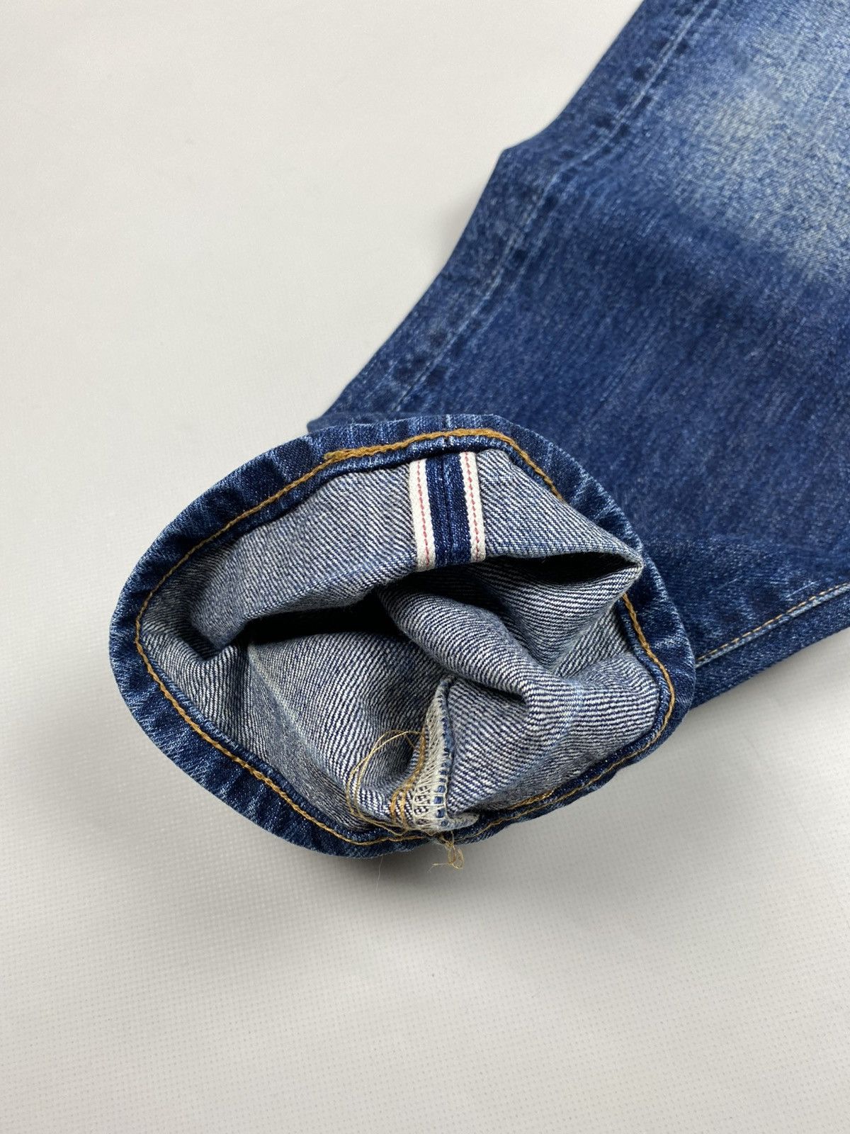 Levi's Vintage Clothing Levis Vintage Clothing 505-0217 Selvedge Denim Big E Jeans Size US 30 / EU 46 - 19 Thumbnail