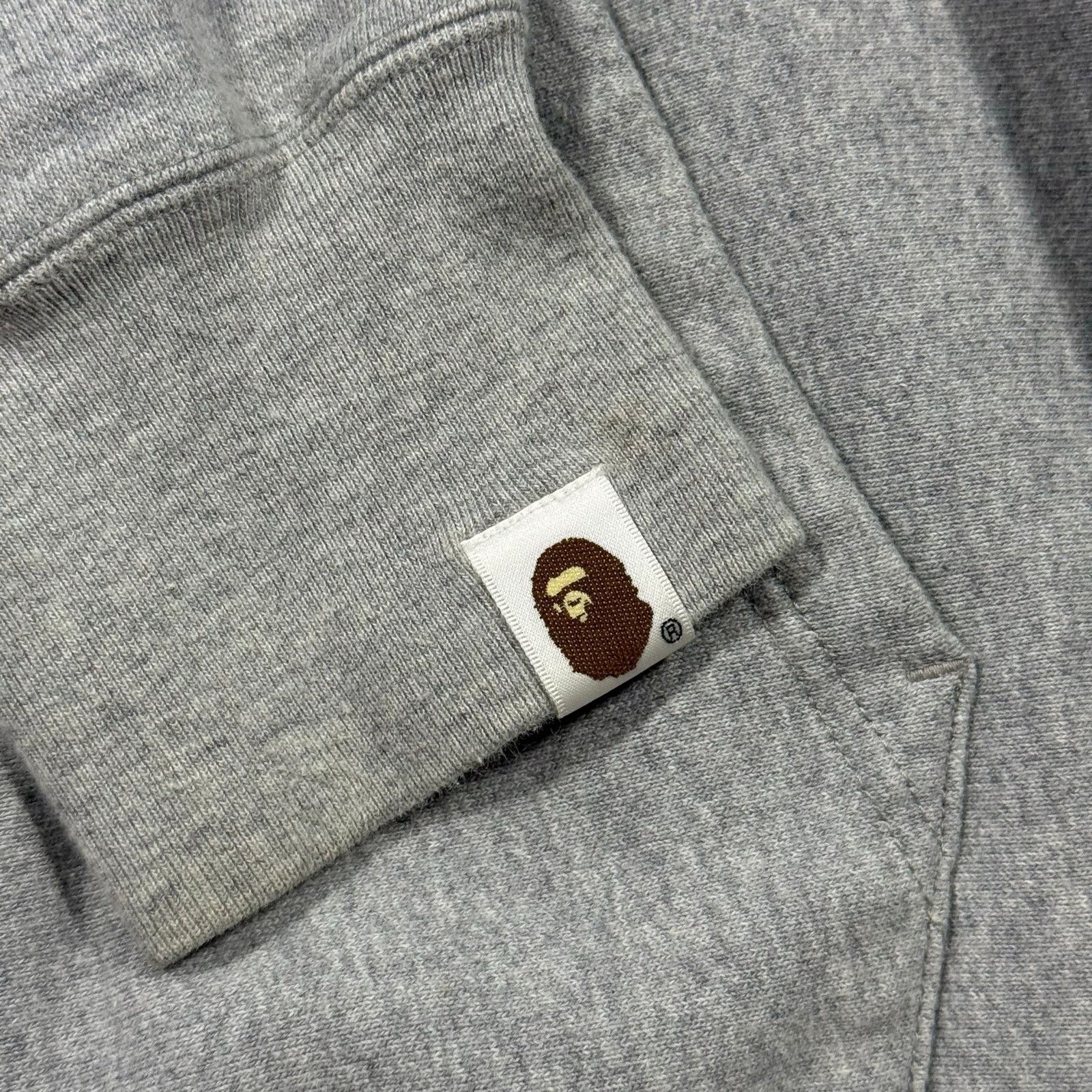 Bape Authentic Bape 2000’s Crossbones Ape Head Hoodie M Size US M / EU 48-50 / 2 - 4 Thumbnail