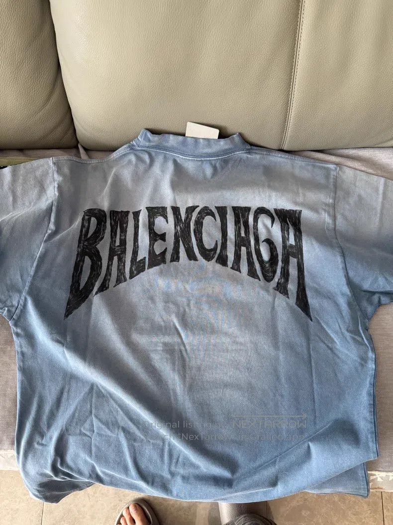 Balenciaga Balenciaga Letter Logo Embroidered Crew Neck Short Sleeve Size US XS / EU 42 / 0 - 1 Thumbnail