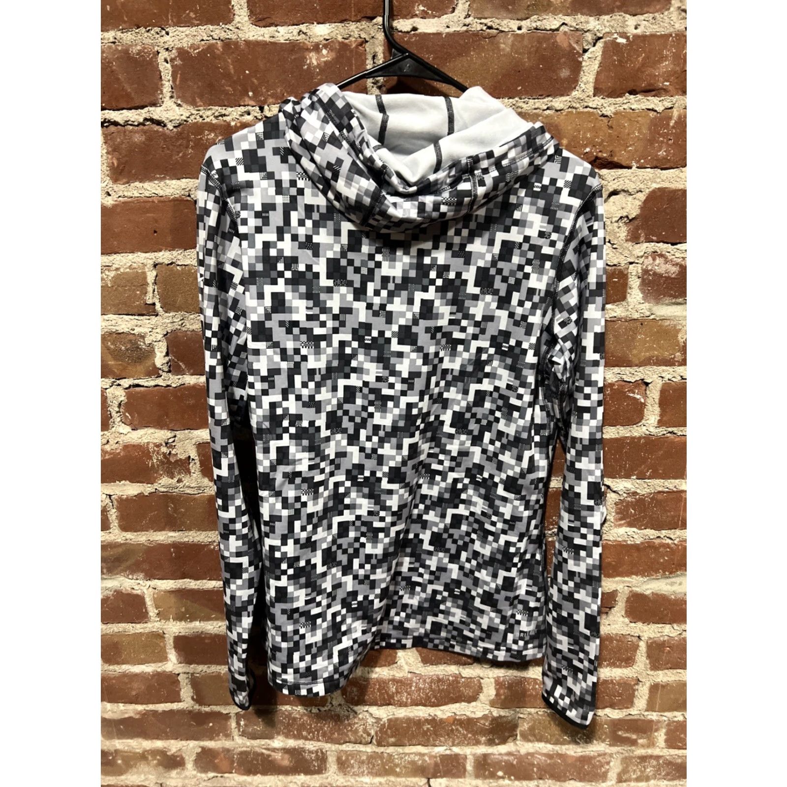 Nike Nike Pro Warm Glitch Training Hoodie Women’s XL Camouflage Polyester Spandex 685217-010 Hooded Pullover Athletic Activewear Size XL / US 12-14 / IT 48-50 - 3 Thumbnail