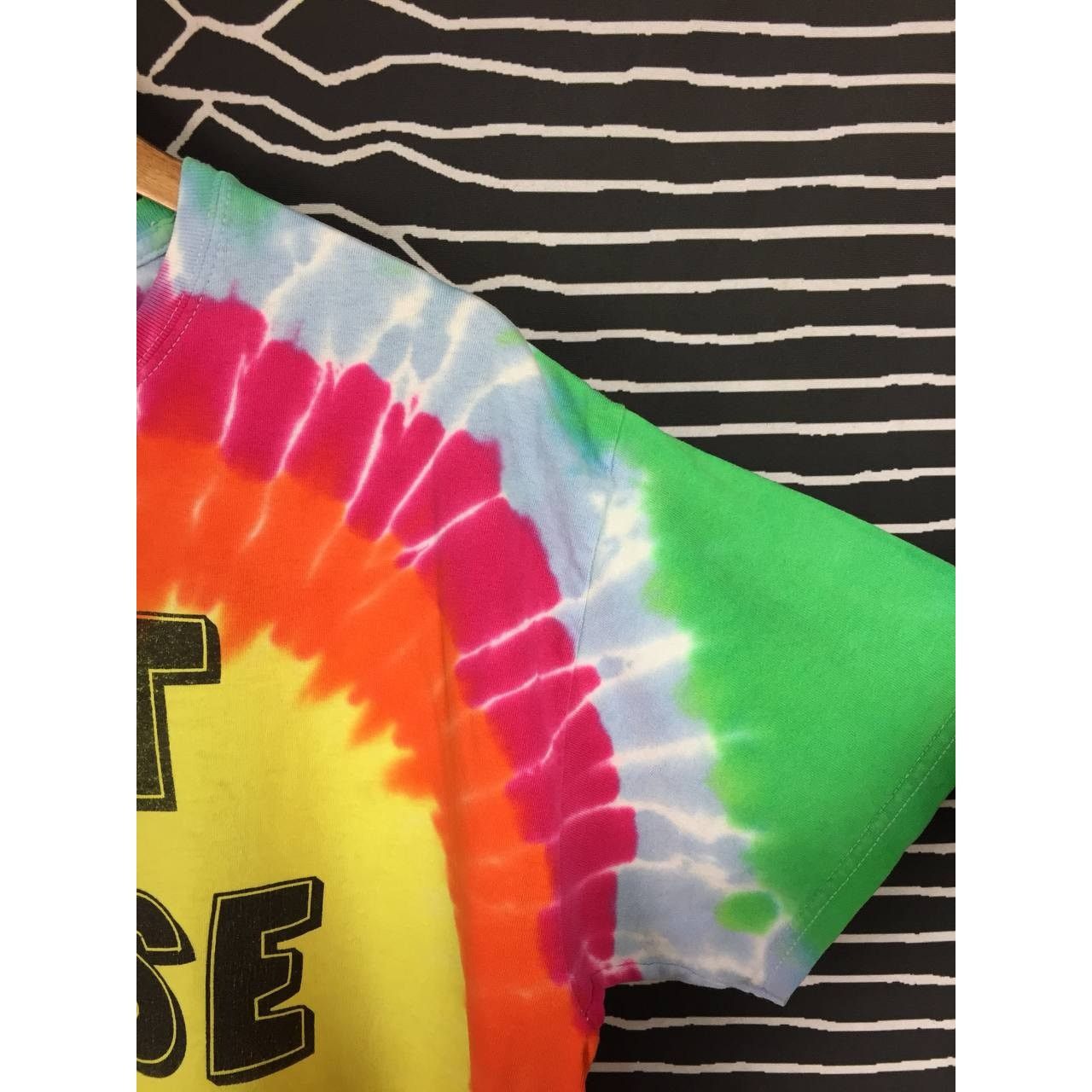 Gildan × Vintage Get Wise Classic Psychedelic Tie Dye Crew Staff Tee Size US L / EU 52-54 / 3 - 5 Thumbnail