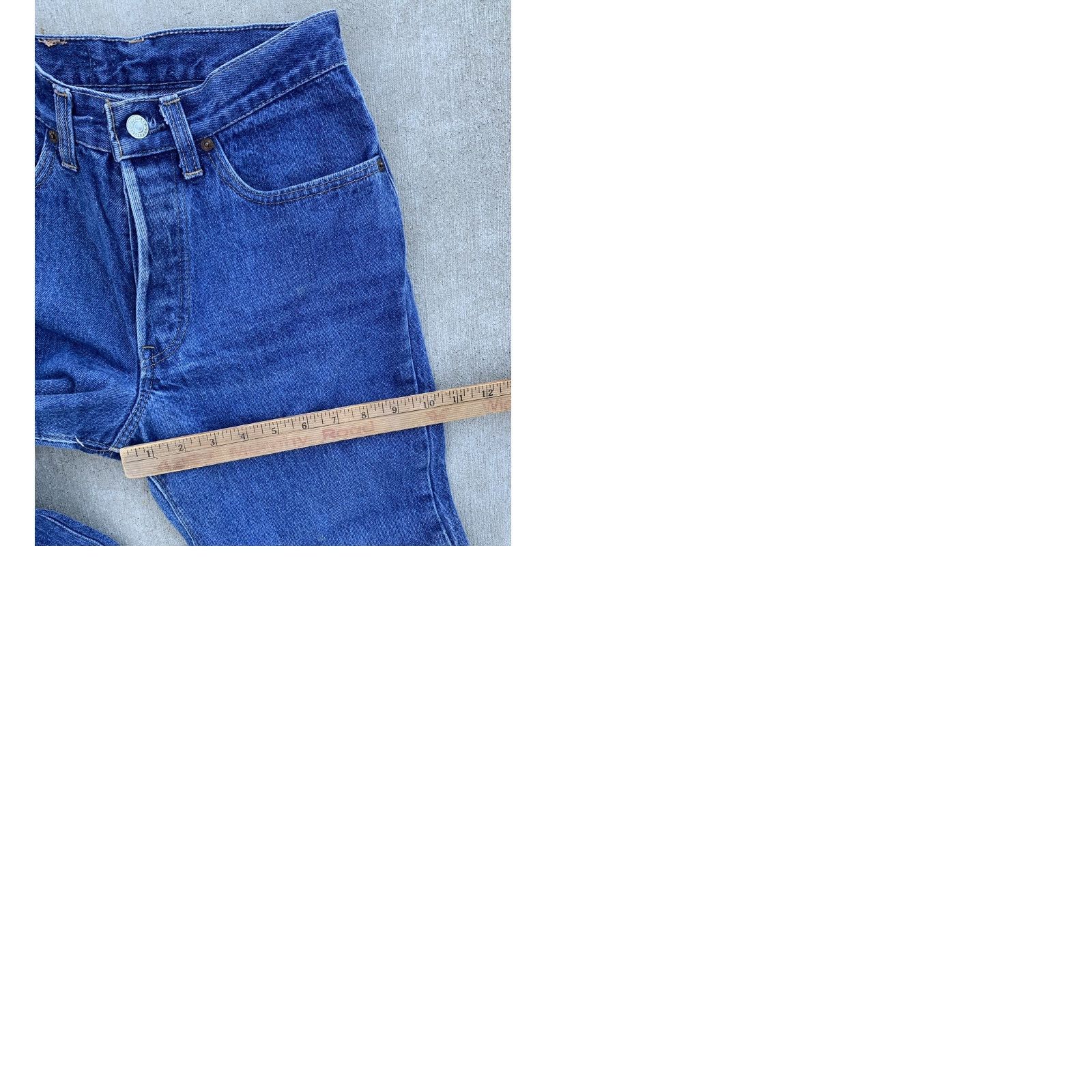 Levi's VINTAGE Levi’s 501 Jeans Women's Juniors 501 Blue Denim 26x32 30 36 7 M Made in USA Jeans Mens? Size 28" / US 6 / IT 42 - 12 Thumbnail