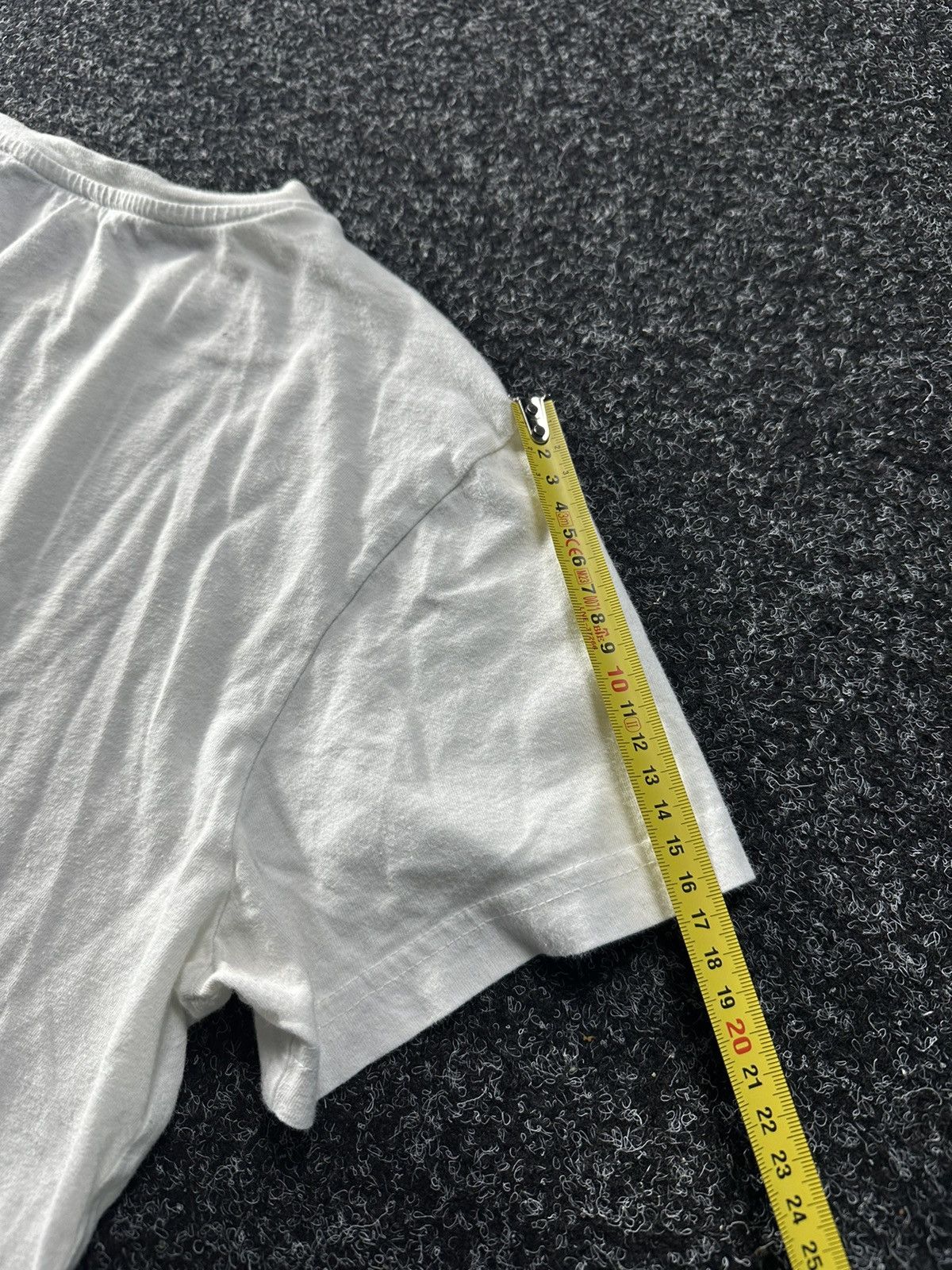 Versace × Vintage 🚨 VINTAGE VERSACE JEANS BIG LOGO TEE RARE LUXURY Size XS / US 0-2 / IT 36-38 - 14 Thumbnail