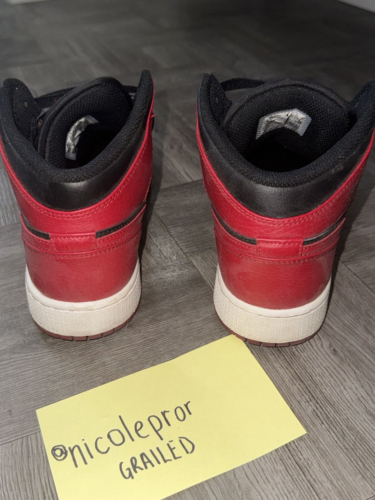 Jordan Brand Air Jordan 1s Mid GS 6.5Y Streetwear Size US 6.5 / EU 39-40 - 5 Thumbnail