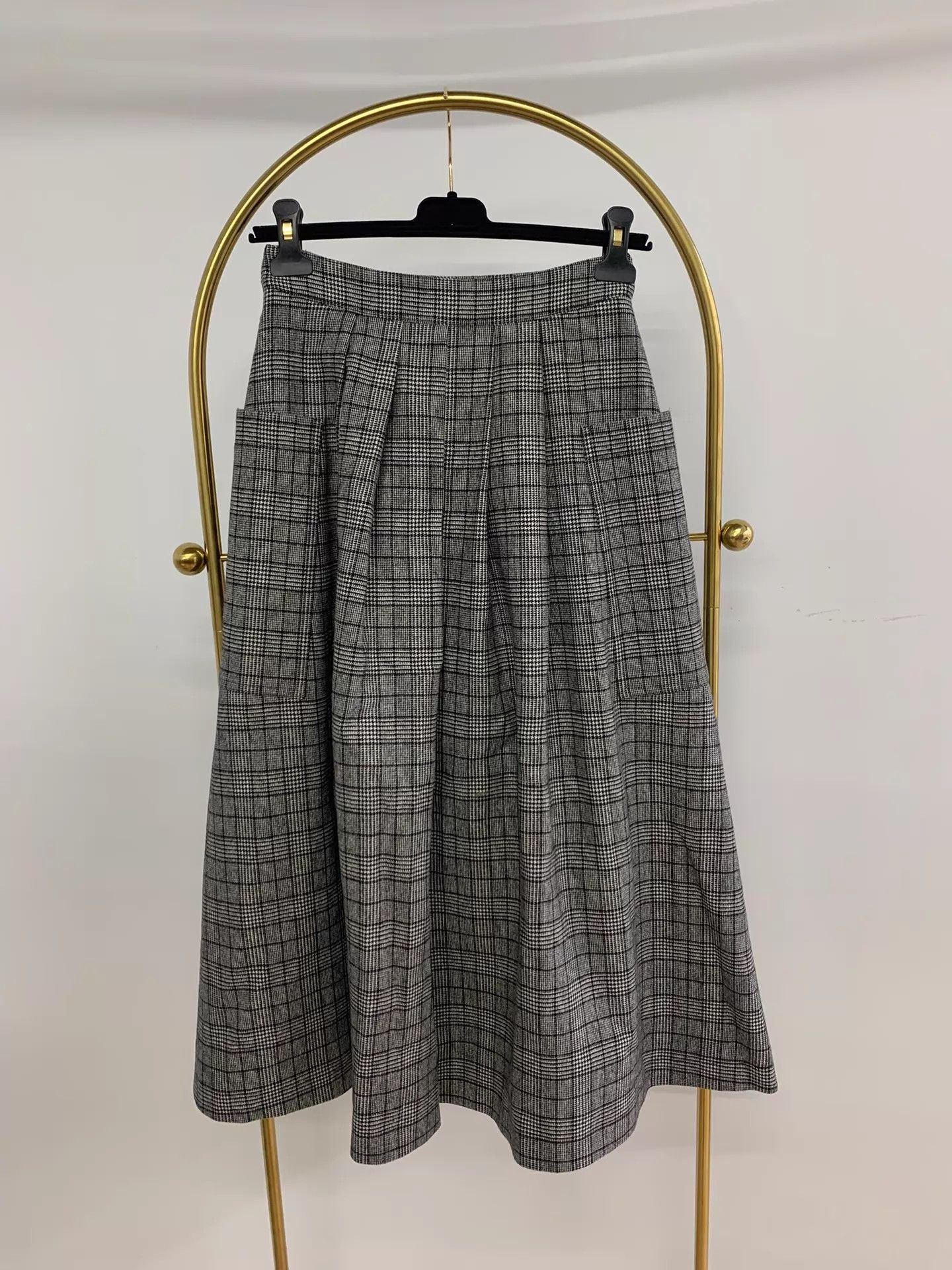 Celine Celine Gray Check Skirt Size 36 New Size 25" / US 0 / IT 36 - 3 Thumbnail