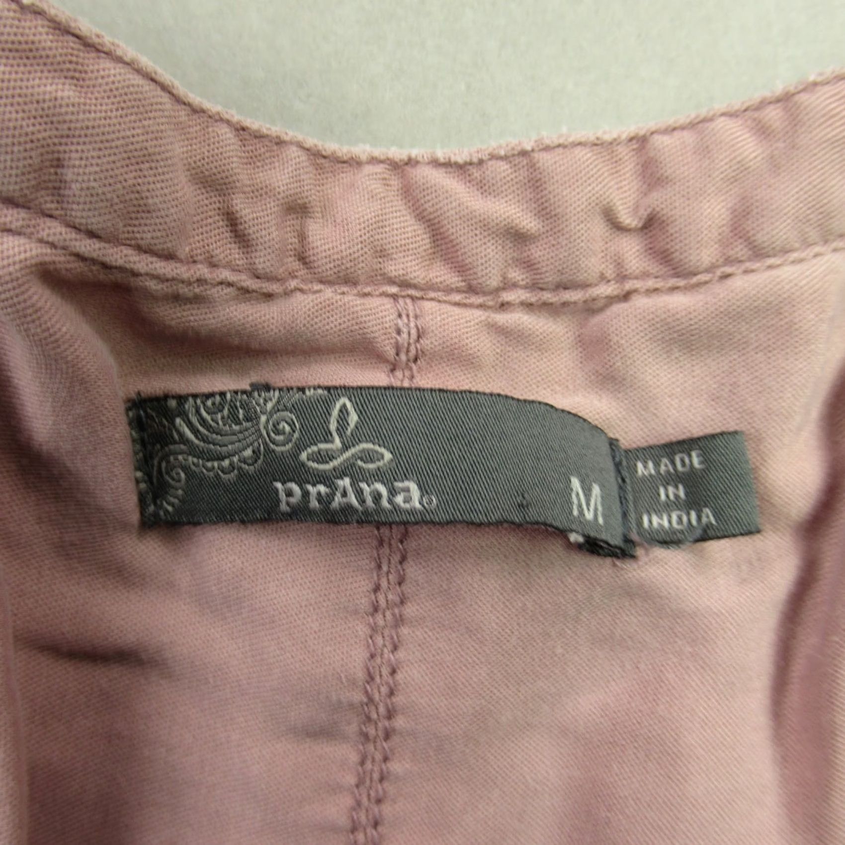 Prana Prana Shirt Womens Medium Short Sleeve Casual Lightweight V Neck Pink Shirt T-Shirt Womens Casual Lightweight Pink Prana Moderate Regular Fit Womens Size M / US 6-8 / IT 42-44 - 4 Thumbnail