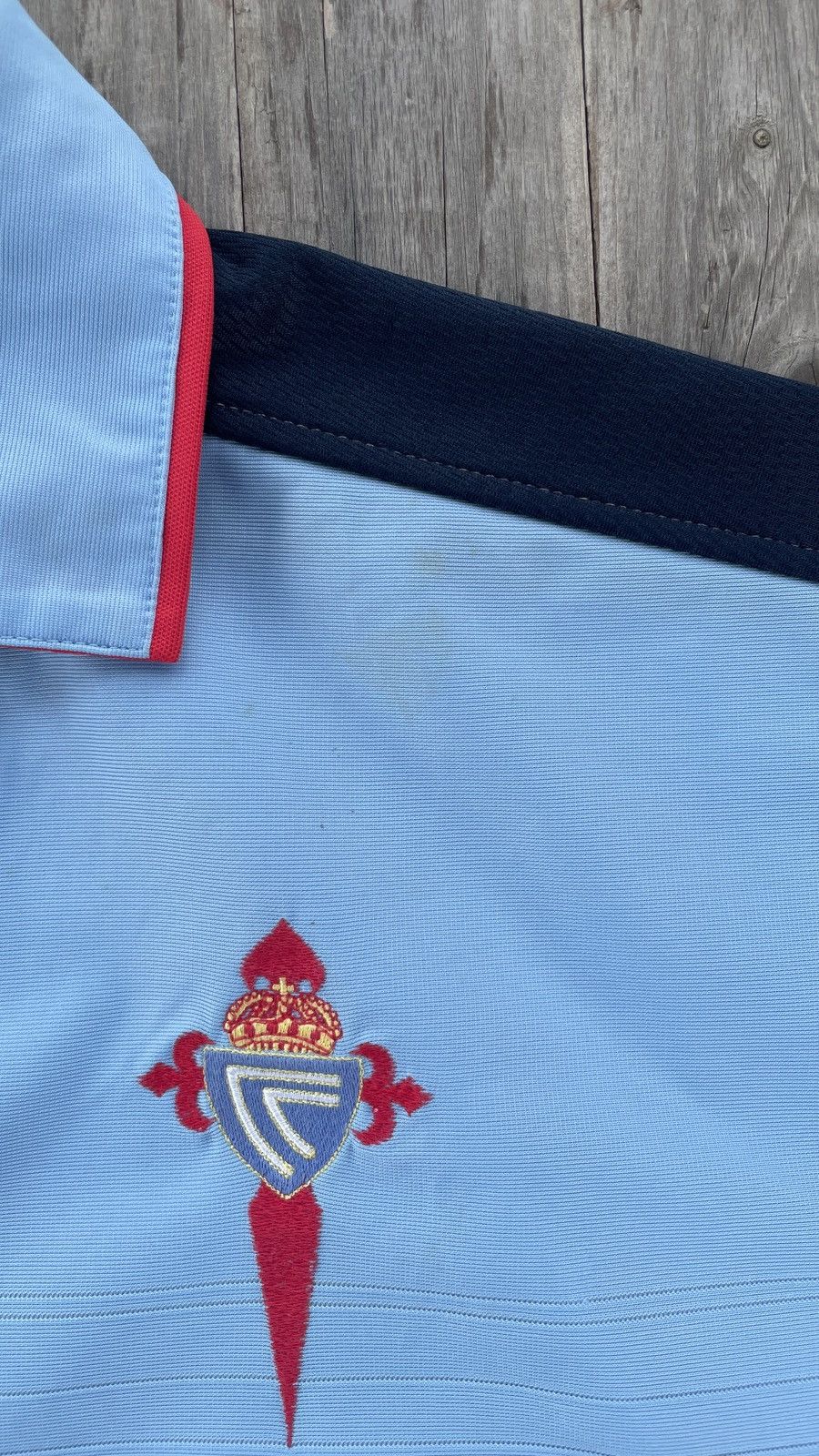 Other Vintage Celta Figo 2004/2005 Home Football Shirt Size US L / EU 52-54 / 3 - 6 Thumbnail