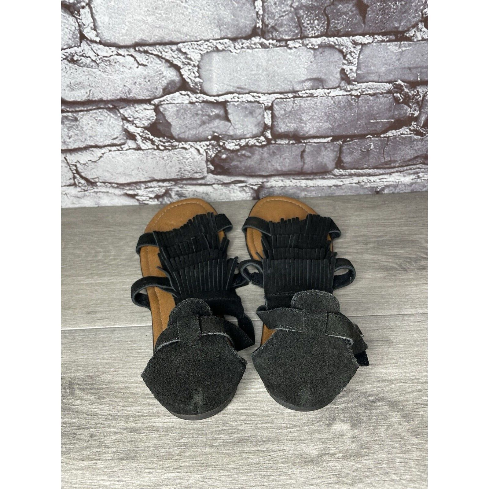 Minnetonka Minnetonka Maui Ankle Strappy Fringe Flats 71302 Black Suede Size US 10 / IT 40 - 18 Thumbnail