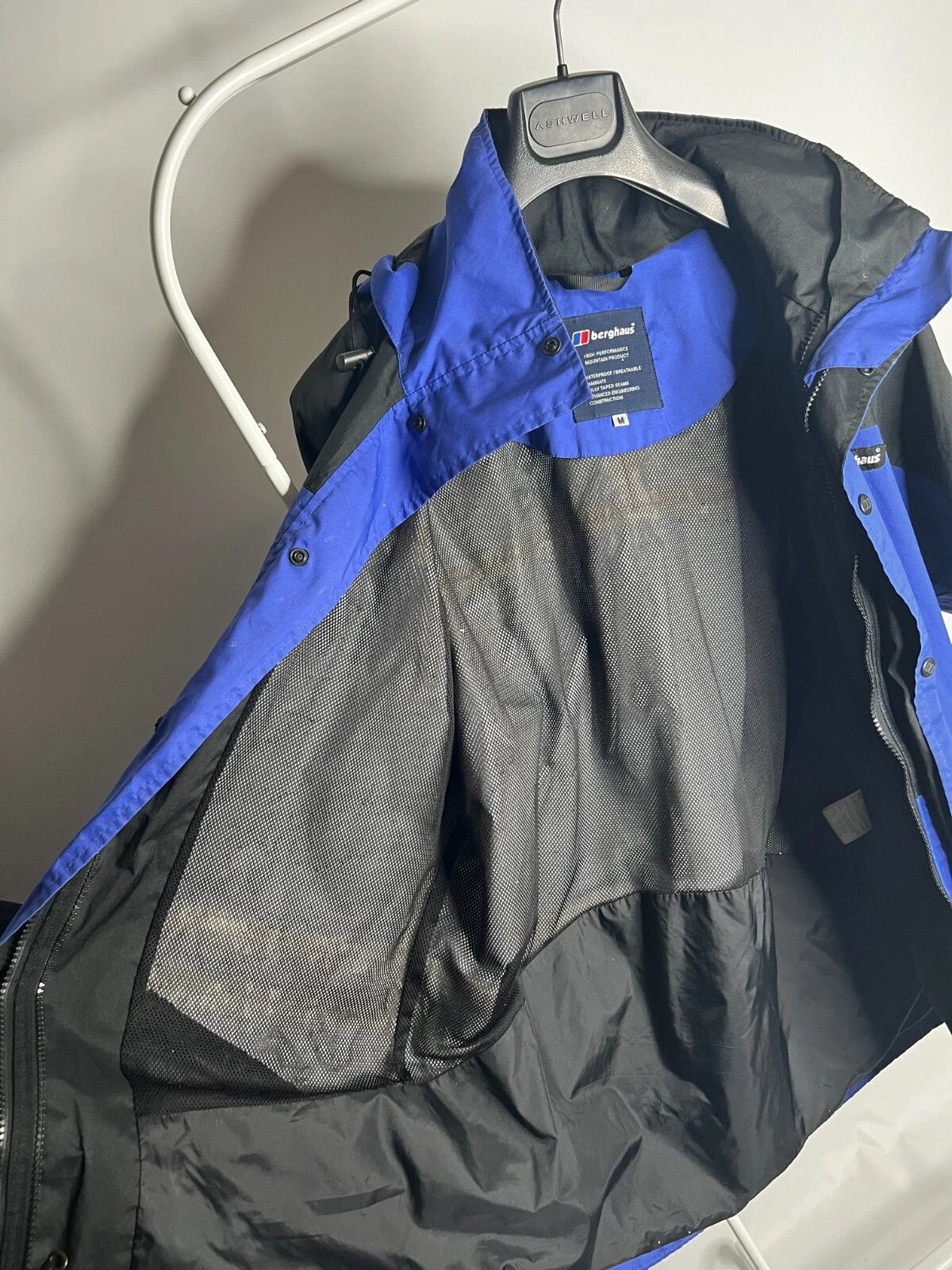 Berghaus Vintage Berghaus DriAqua Technology Outdoor Jacket Size US M / EU 48-50 / 2 - 13 Thumbnail