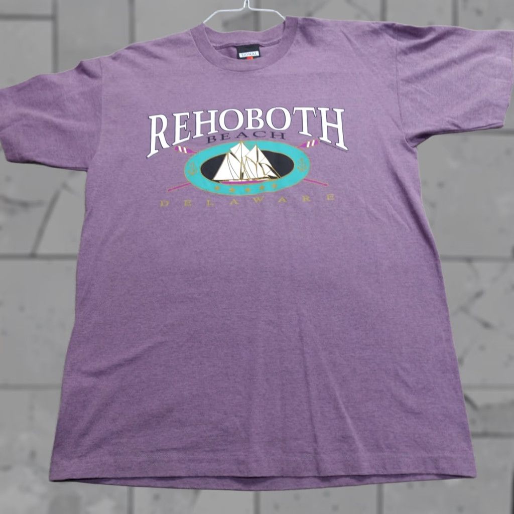 Vintage VINTAGE Rehoboth Shirt Medium Purple Signal Delaware Made in USA Mens T-Shirt Short Sleeve Crew Neck CottonBlend Jersey USA 90s Theme Size US M / EU 48-50 / 2 - 1 Thumbnail