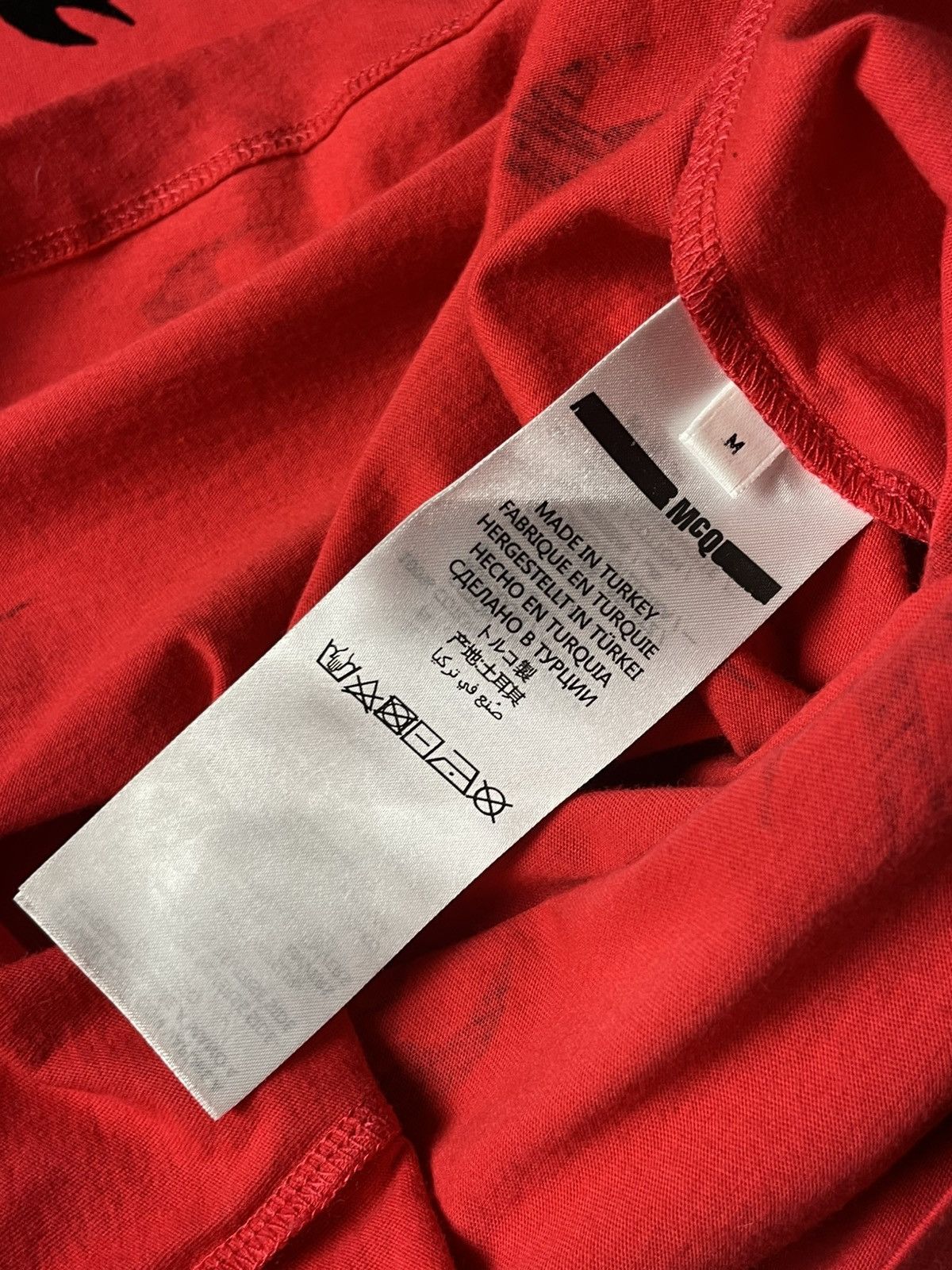Alexander McQueen McQ by Alexander McQueen Swallow Printed T- Shirt Size US M / EU 48-50 / 2 - 6 Thumbnail