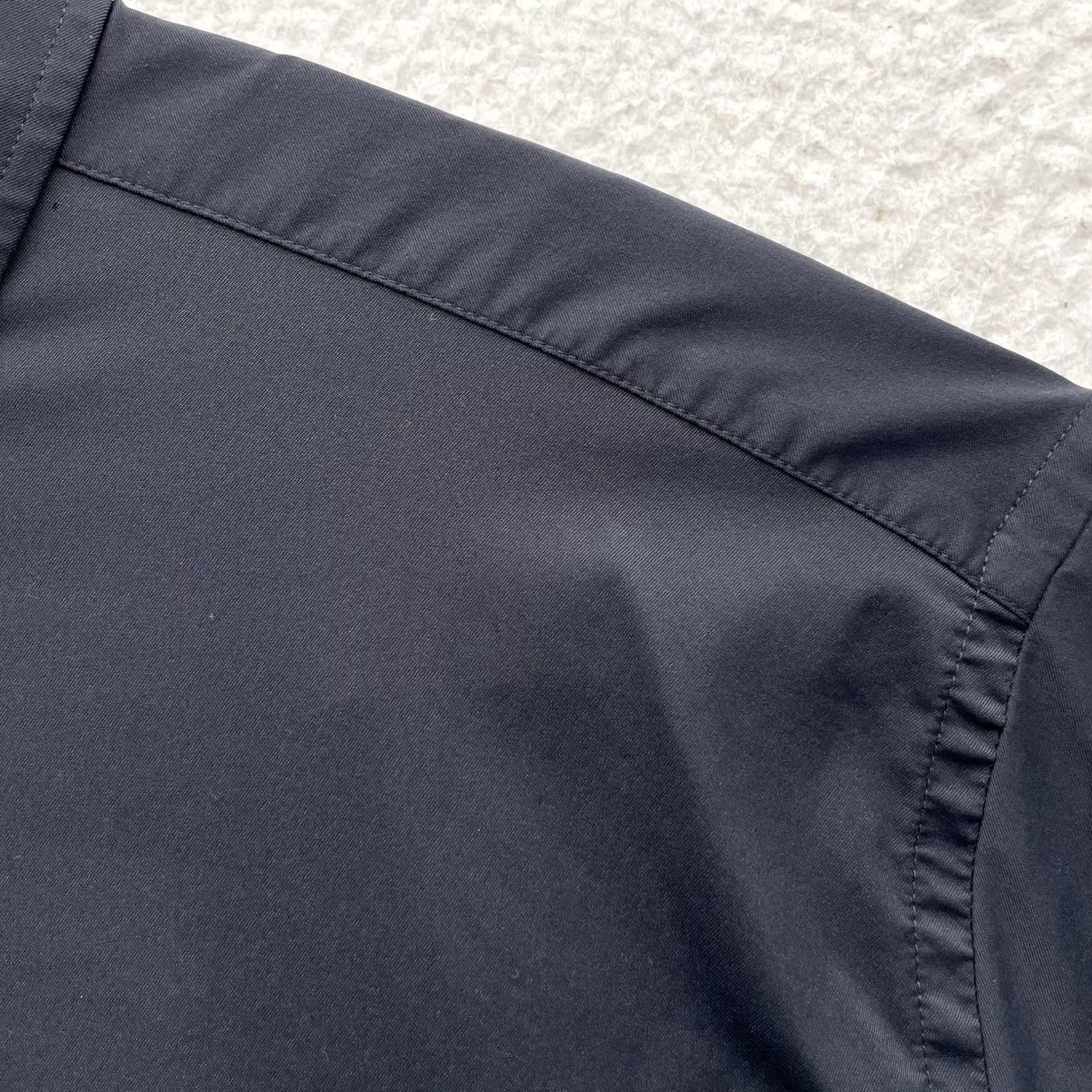 UNTUCKit UNTUCKit Shirt Mens 3XL Black Nylon Spandex Button Up Stretch Performance Casual Business, Travel Size US XXL / EU 58 / 5 - 3 Thumbnail