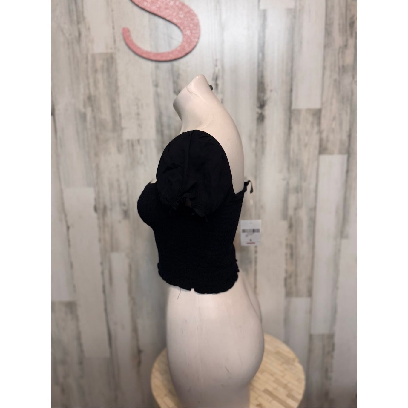 Forever 21 Forever 21 Black Puff Sleeve Smocked Crop Top – Size S Size S / US 4 / IT 40 - 5 Thumbnail