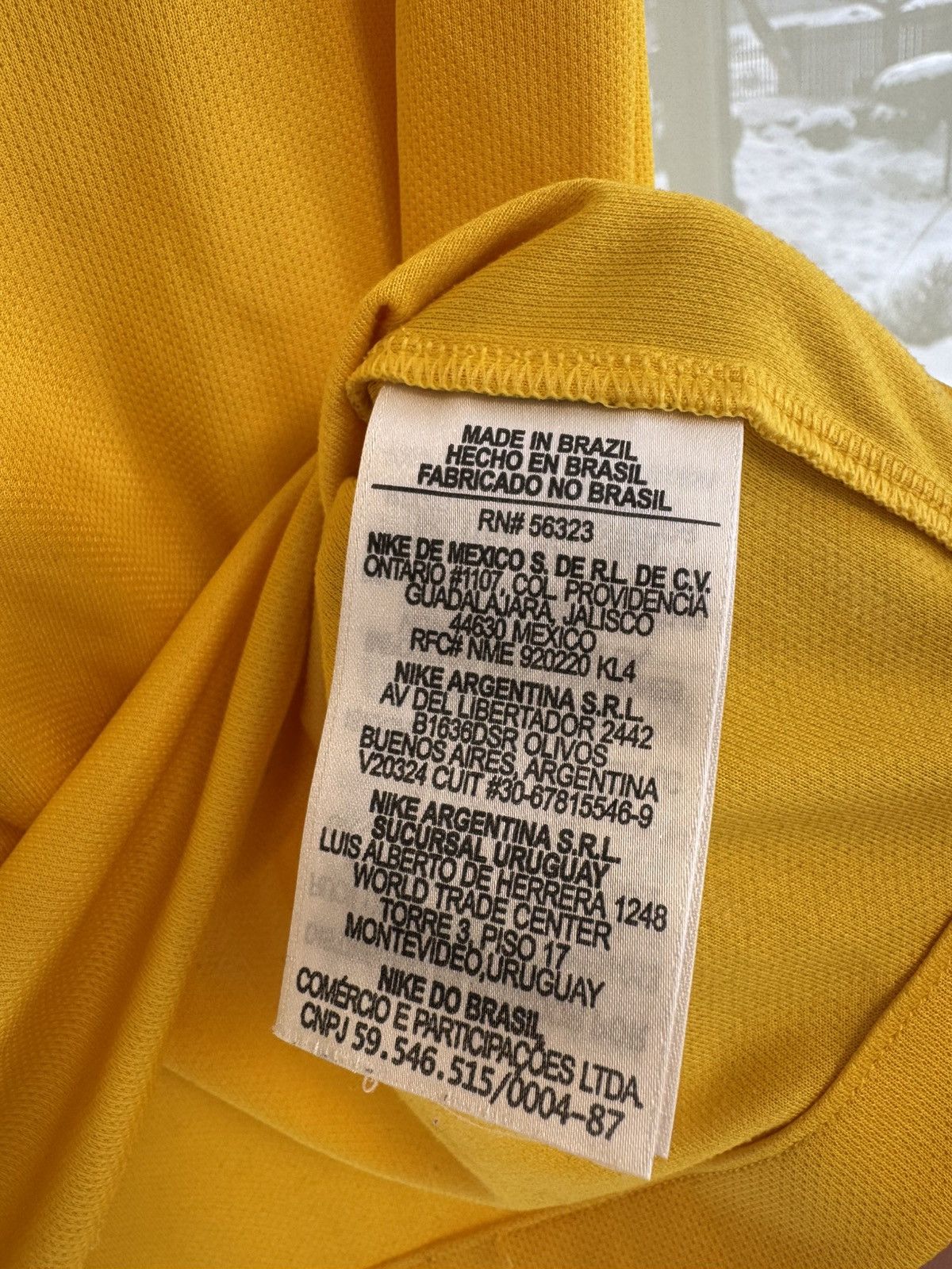 Nike Brazil 2014-2015 Home Soccer Jersey Football Shirt Kit Size US M / EU 48-50 / 2 - 14 Thumbnail