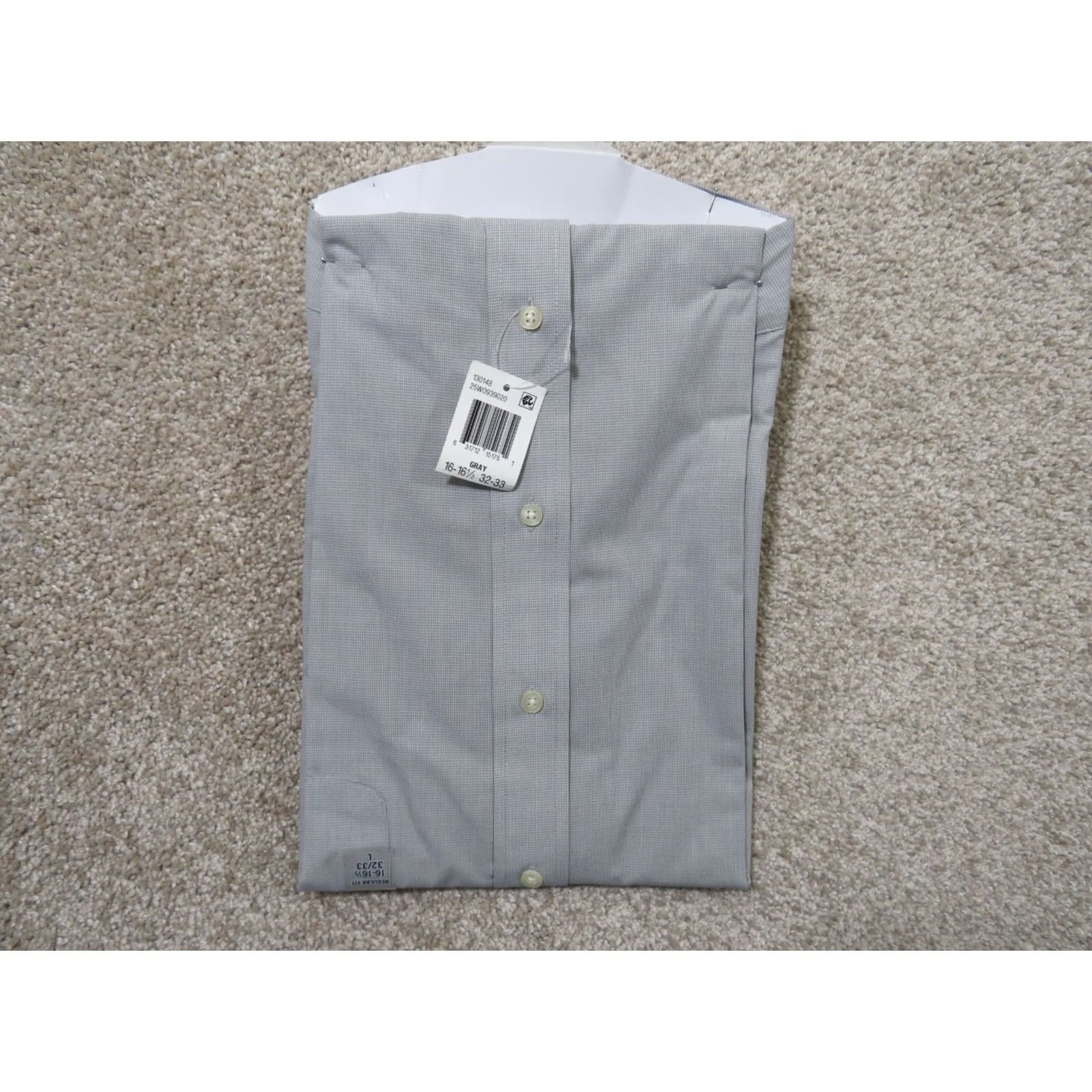 Chaps NWT Chaps Regular Fit Gray Check Button-Down Shirt Sz L LS Size US L / EU 52-54 / 3 - 5 Thumbnail