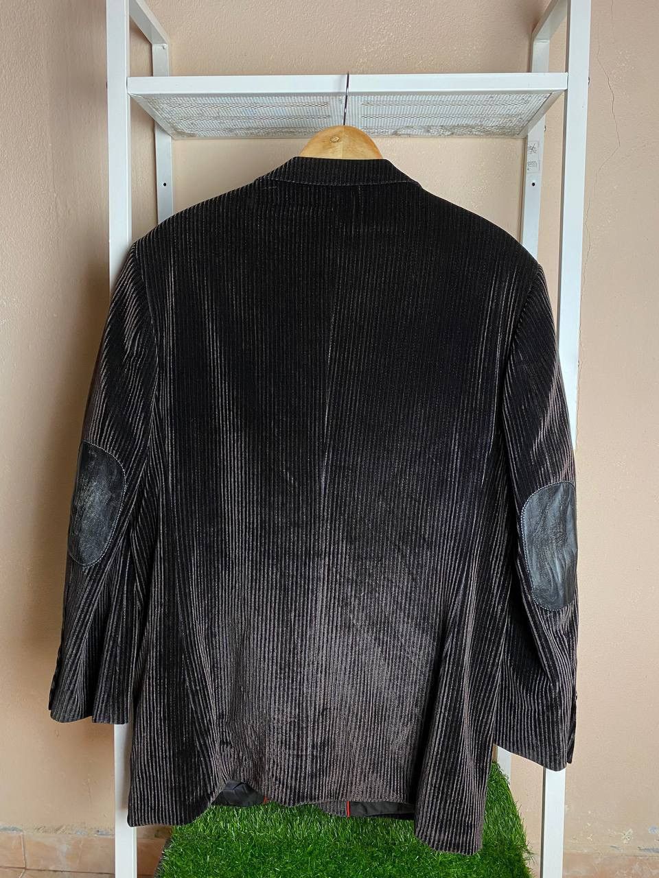 Giorgio Armani × Velvet Giorgio Armani Men Velvel Coat / Suit Made in ITALY (PIT 22) Size 54R - 8 Thumbnail