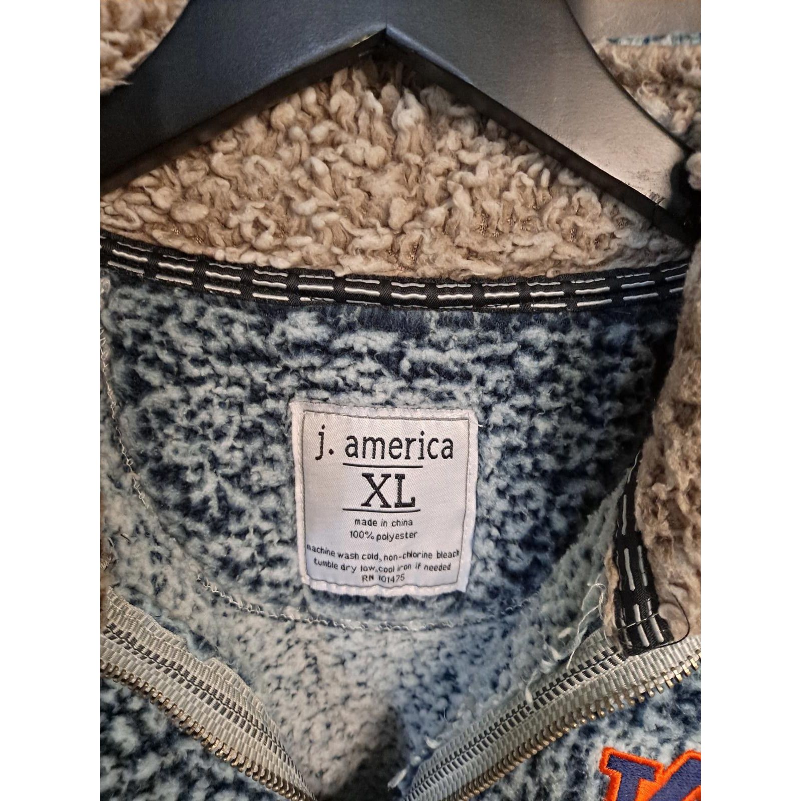 Other j. America Auburn Tigers 1/4 Zip Sherpa Style Pullover Size Size US XL / EU 56 / 4 - 3 Thumbnail