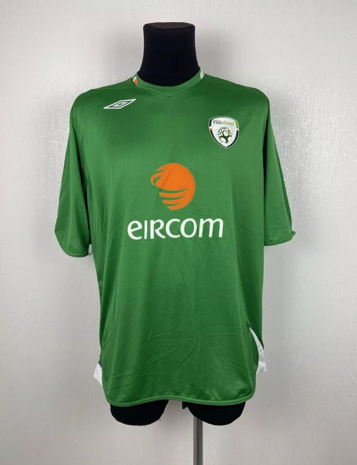 Umbro × Vintage Ireland Football Team 2008/10 Home Jersey Umbro Size 2XL Size US XXL / EU 58 / 5 - 1 Thumbnail